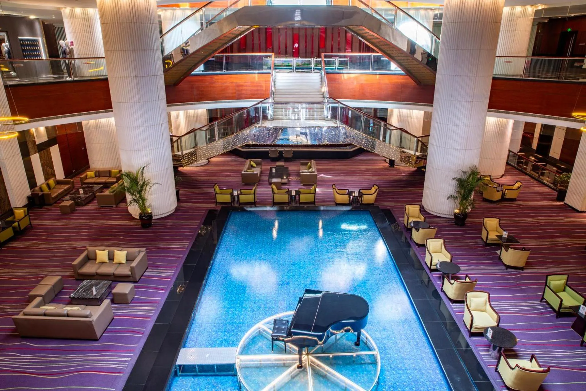 Restaurant/places to eat in Crowne Plaza Wuxi City Center