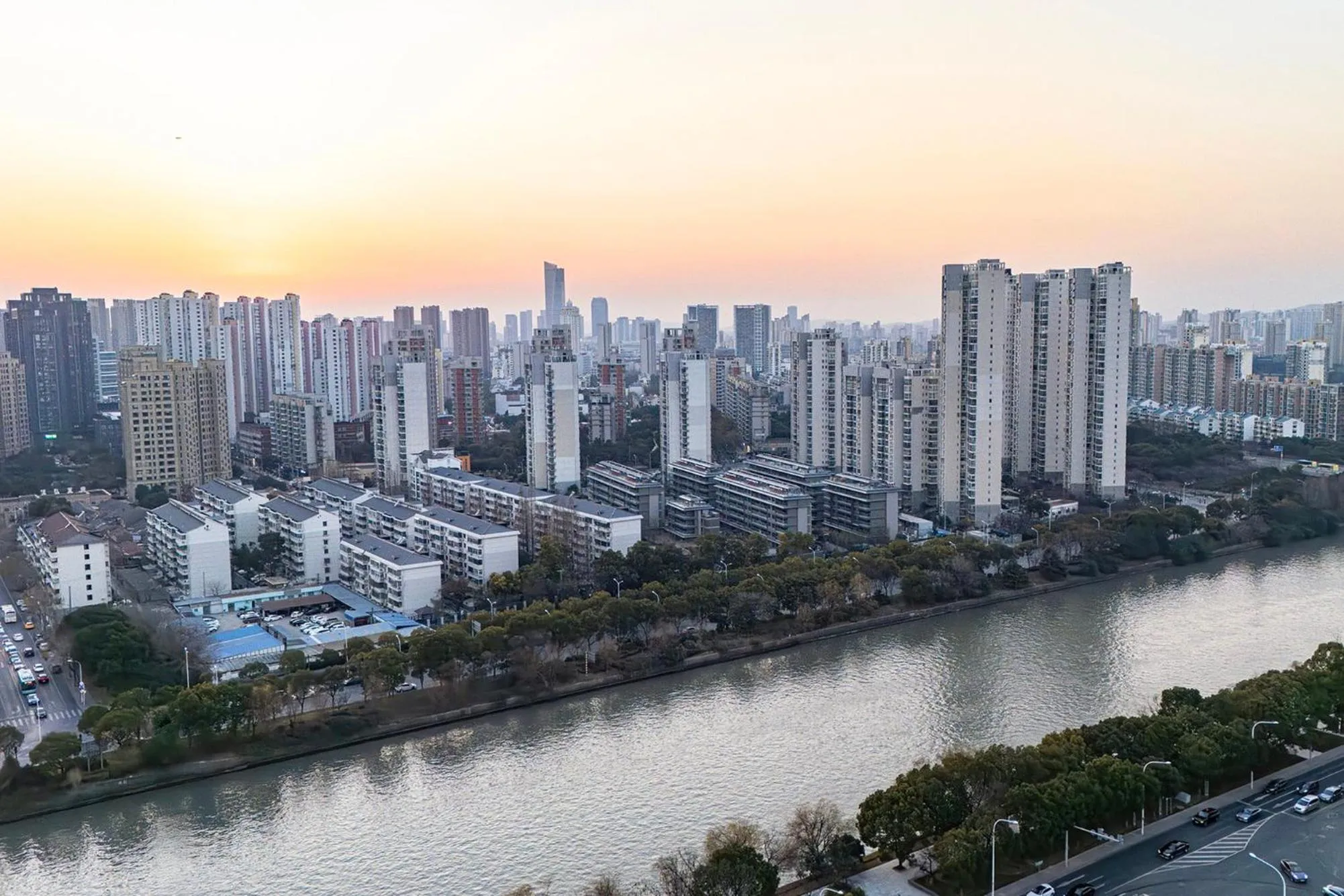 Property building in Crowne Plaza Wuxi City Center