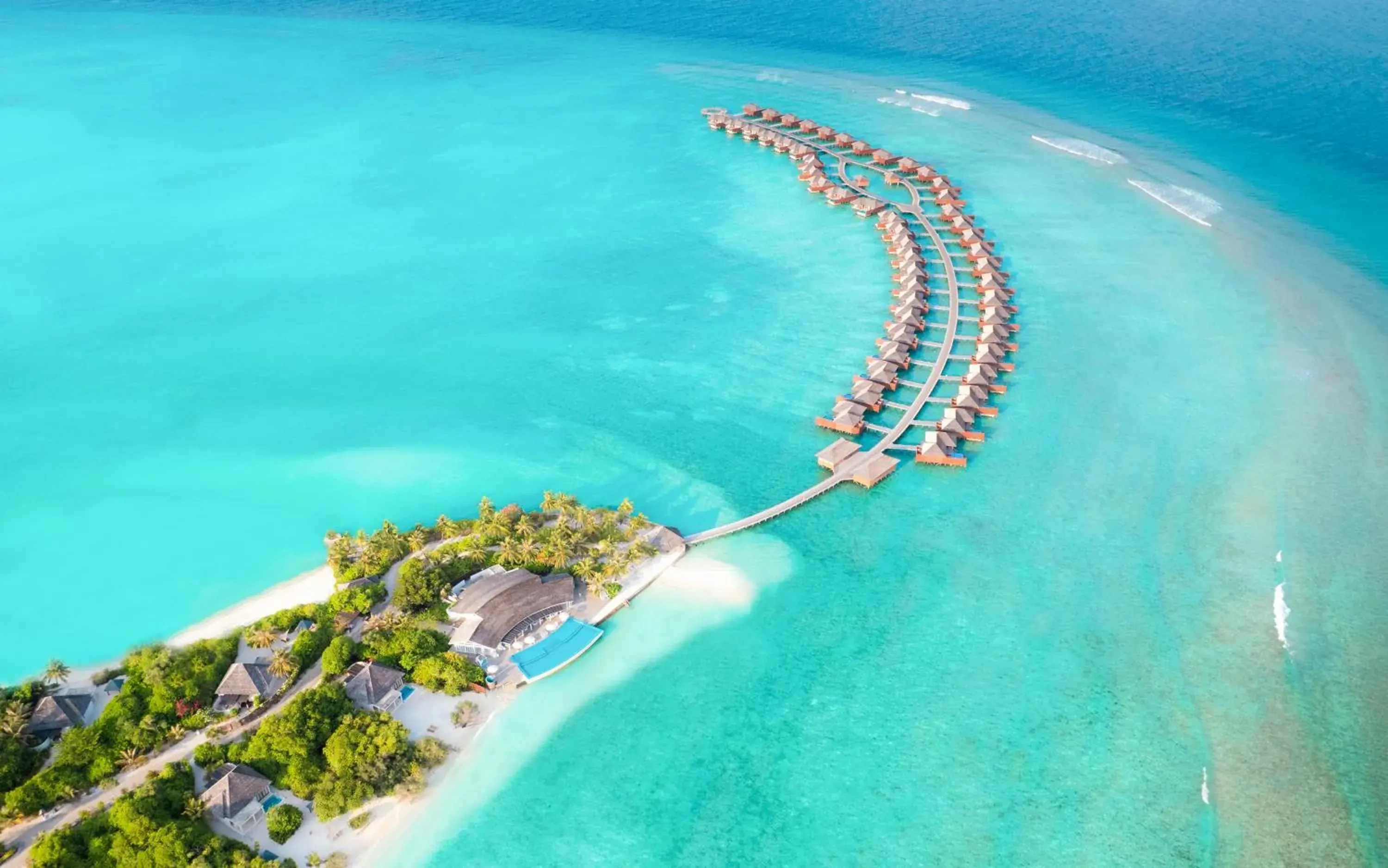 Property building in Hideaway Beach Resort & Spa - FREE SHARED CHARTER FLIGHT for two on stays of 7 or more nights from September 2025 until 23rd December 2026 Property building in Hideaway Beach Resort & Spa - FREE SHARED CHARTER FLIGHT for two on stays of 7 or more nights from September 2025 until 23rd December 2026