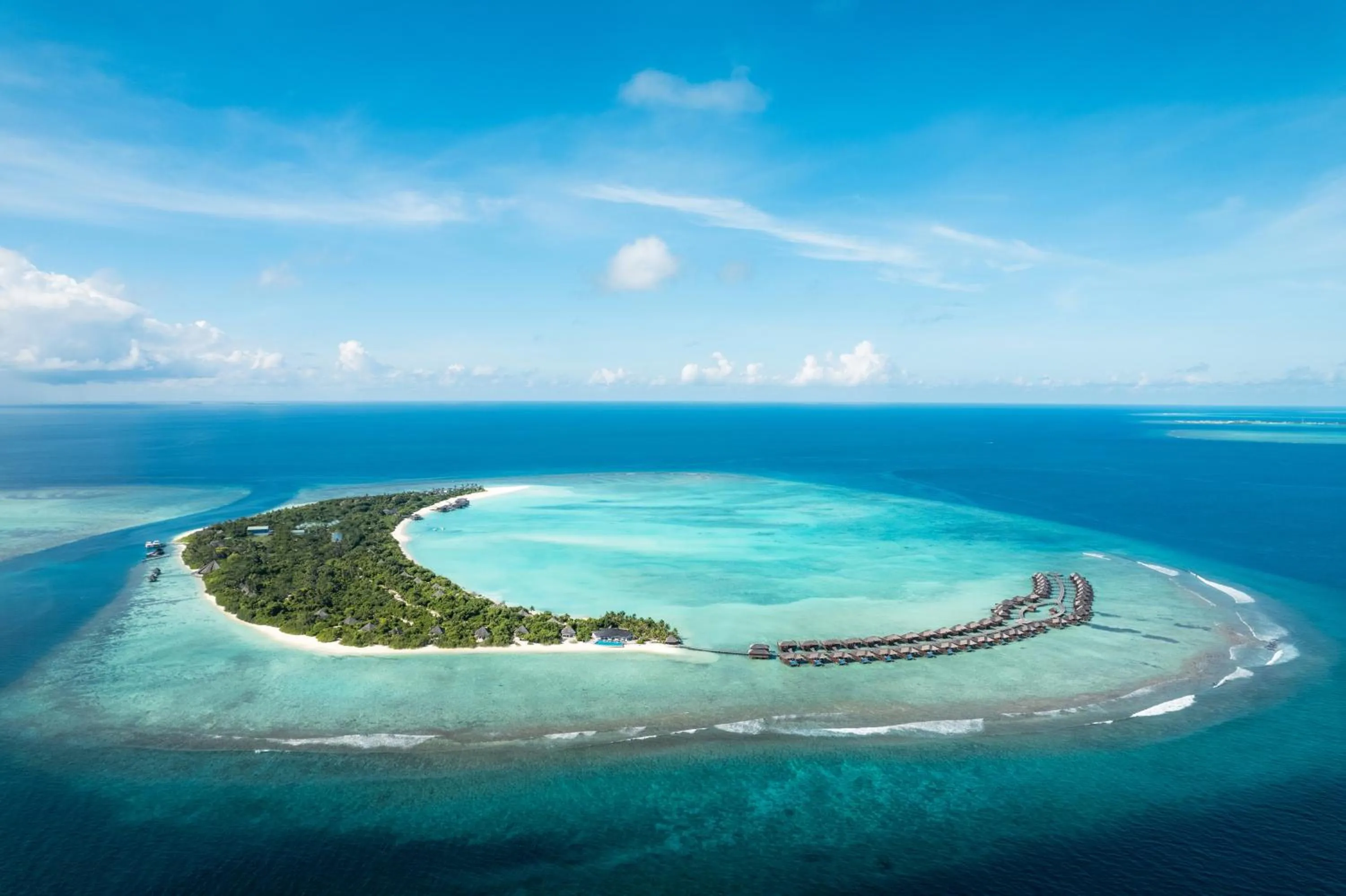 Property building in Hideaway Beach Resort & Spa - FREE SHARED CHARTER FLIGHT for two on stays of 7 or more nights from September 2025 until 23rd December 2026