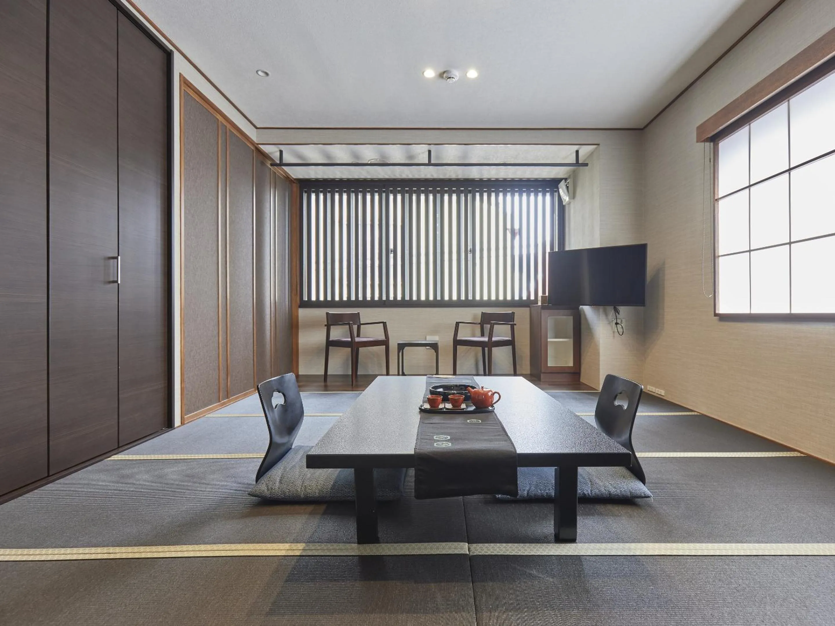 Living room in Gion Shinmonso