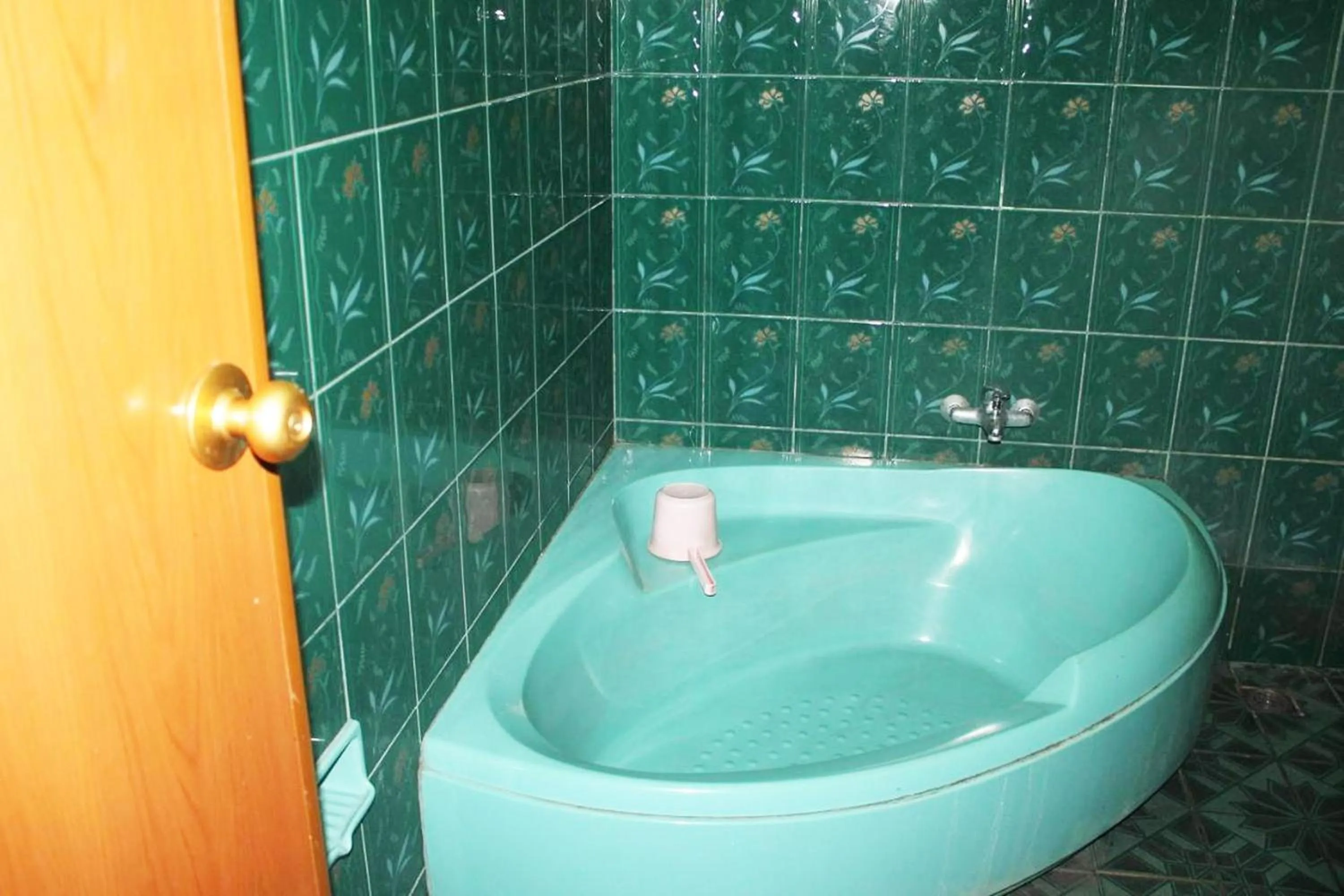 Bathroom in Hotel Antik