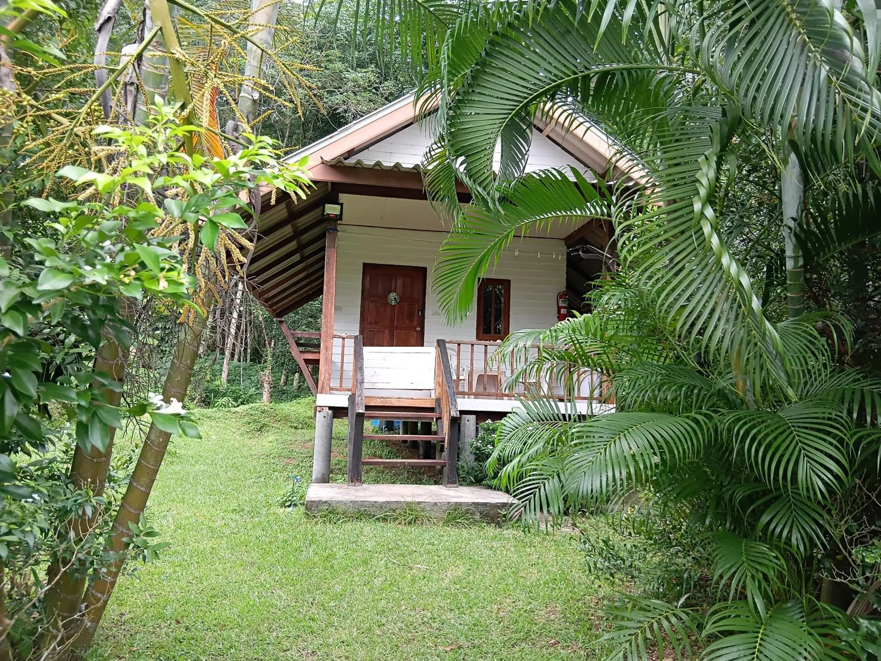 Cha Bungalow
