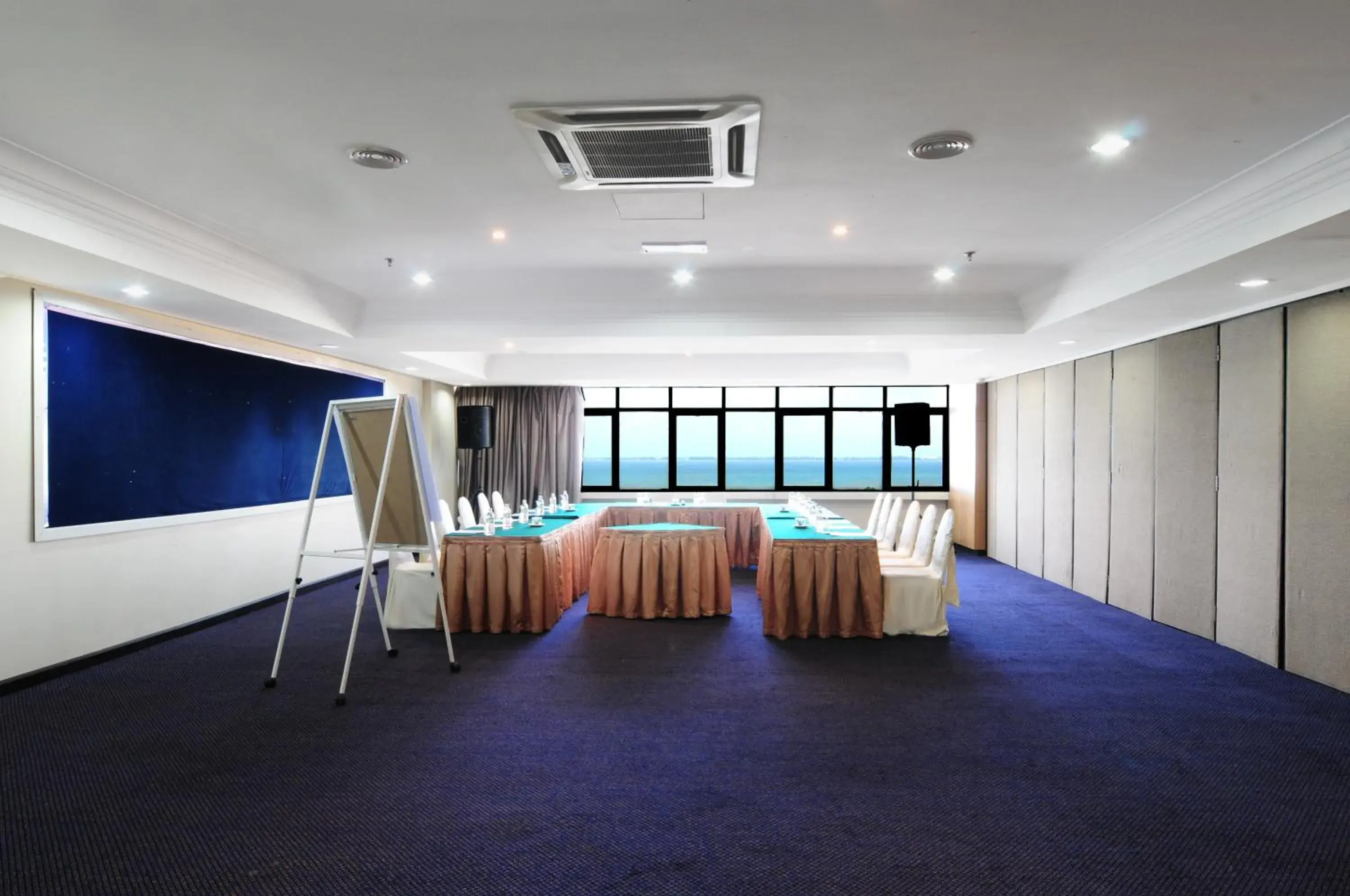 Banquet/Function facilities, Banquet Facilities in Hotel Sentral Seaview @ ​Beachfront