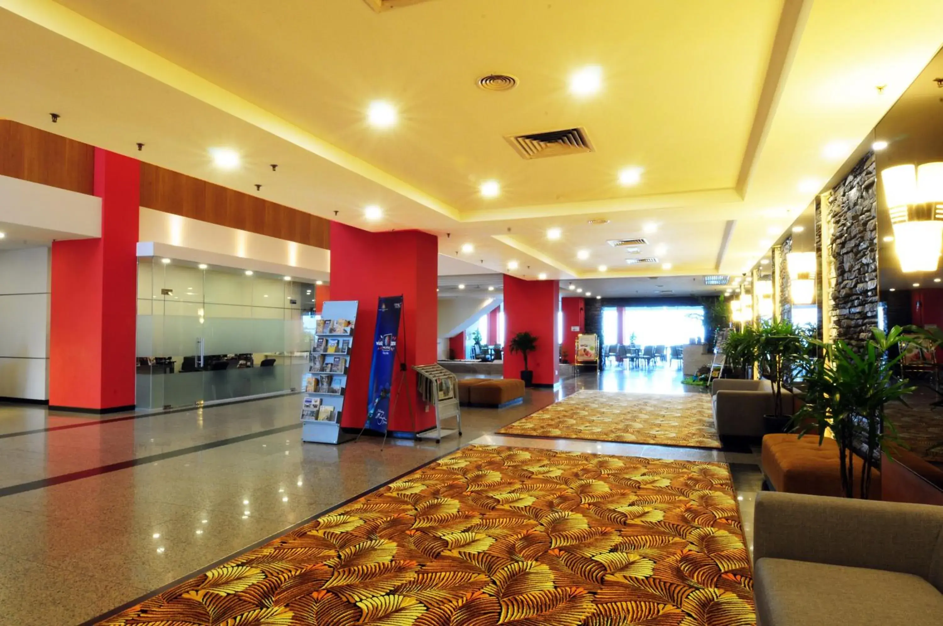 Lobby or reception in Hotel Sentral Seaview @ ​Beachfront