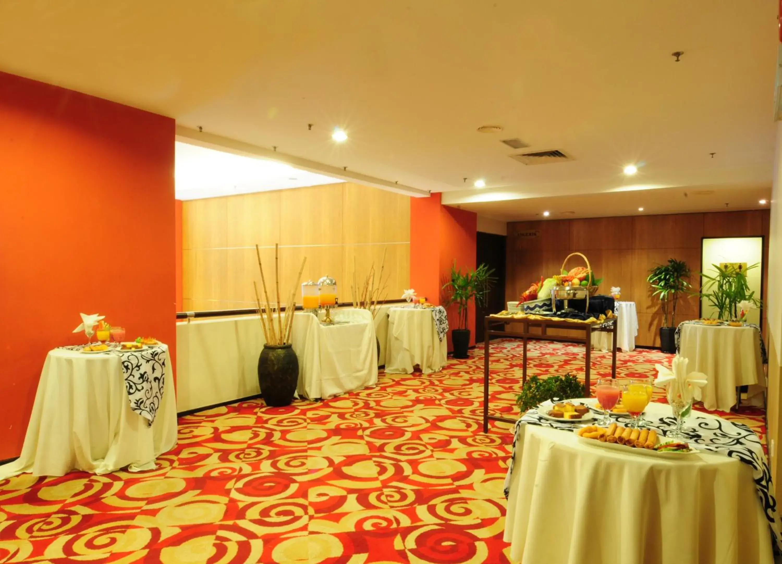 Banquet/Function facilities, Banquet Facilities in Hotel Sentral Seaview @ ​Beachfront