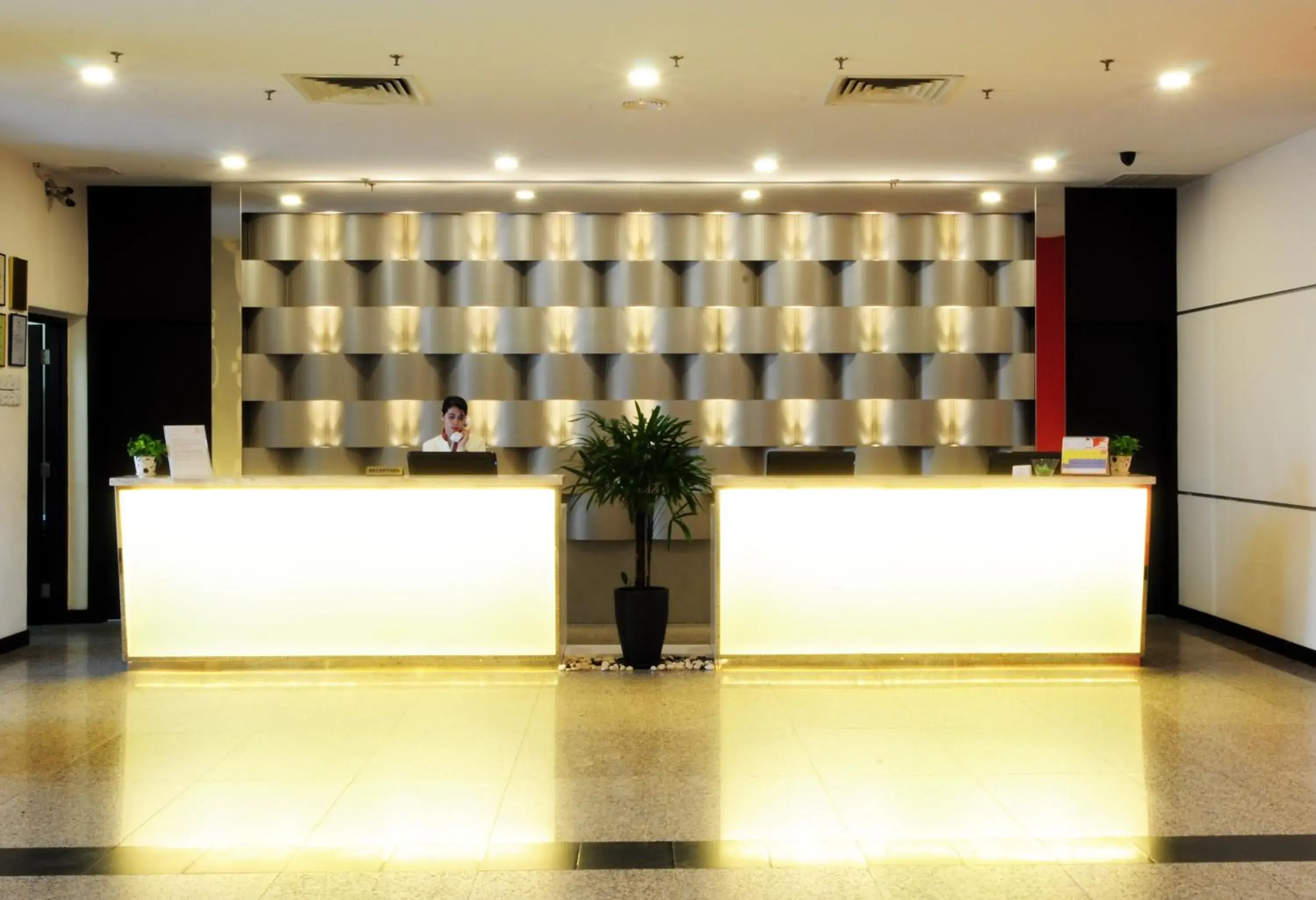 Lobby or reception, Lobby/Reception in Hotel Sentral Seaview @ ​Beachfront