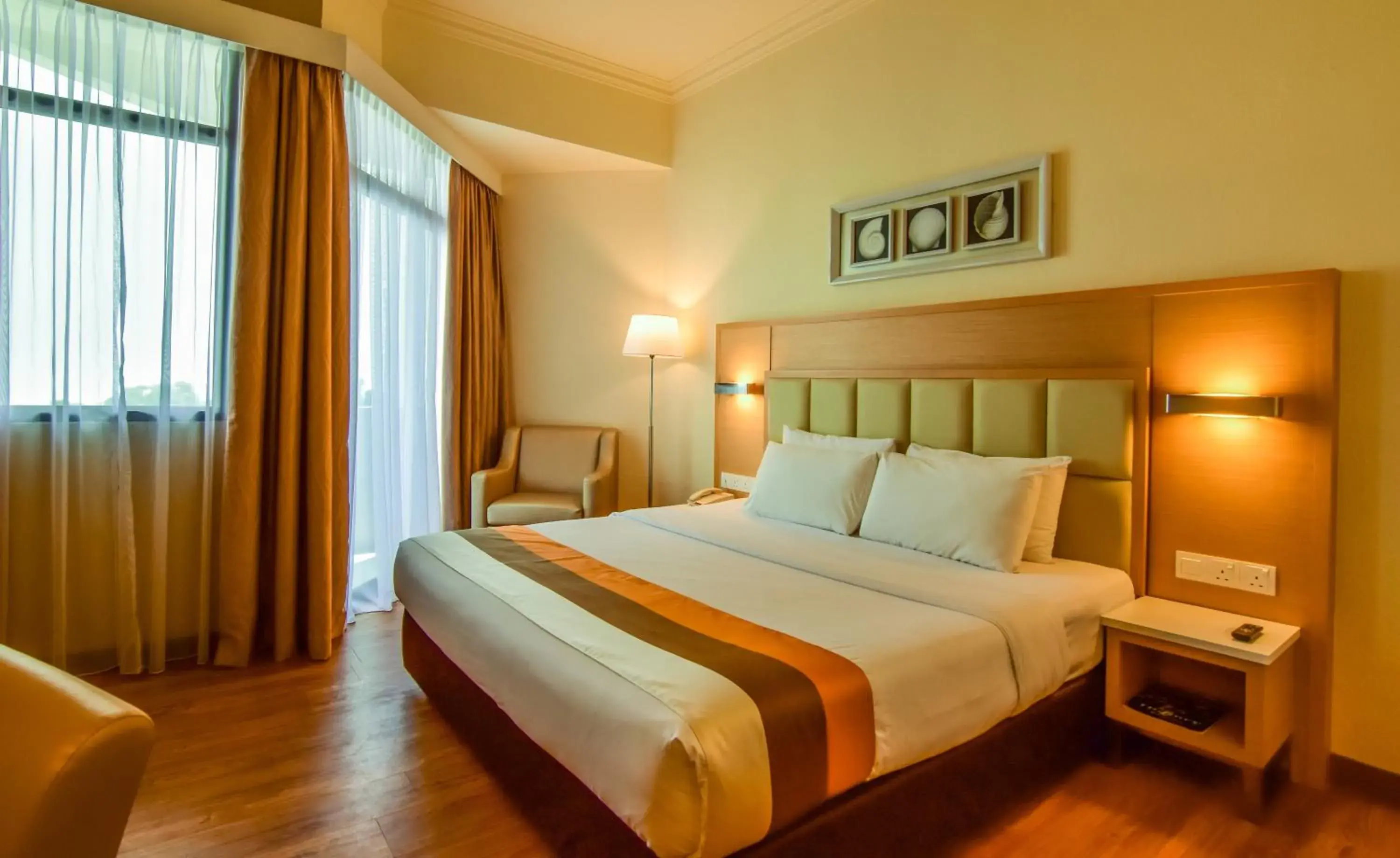 Bedroom, Bed in Hotel Sentral Seaview @ ​Beachfront