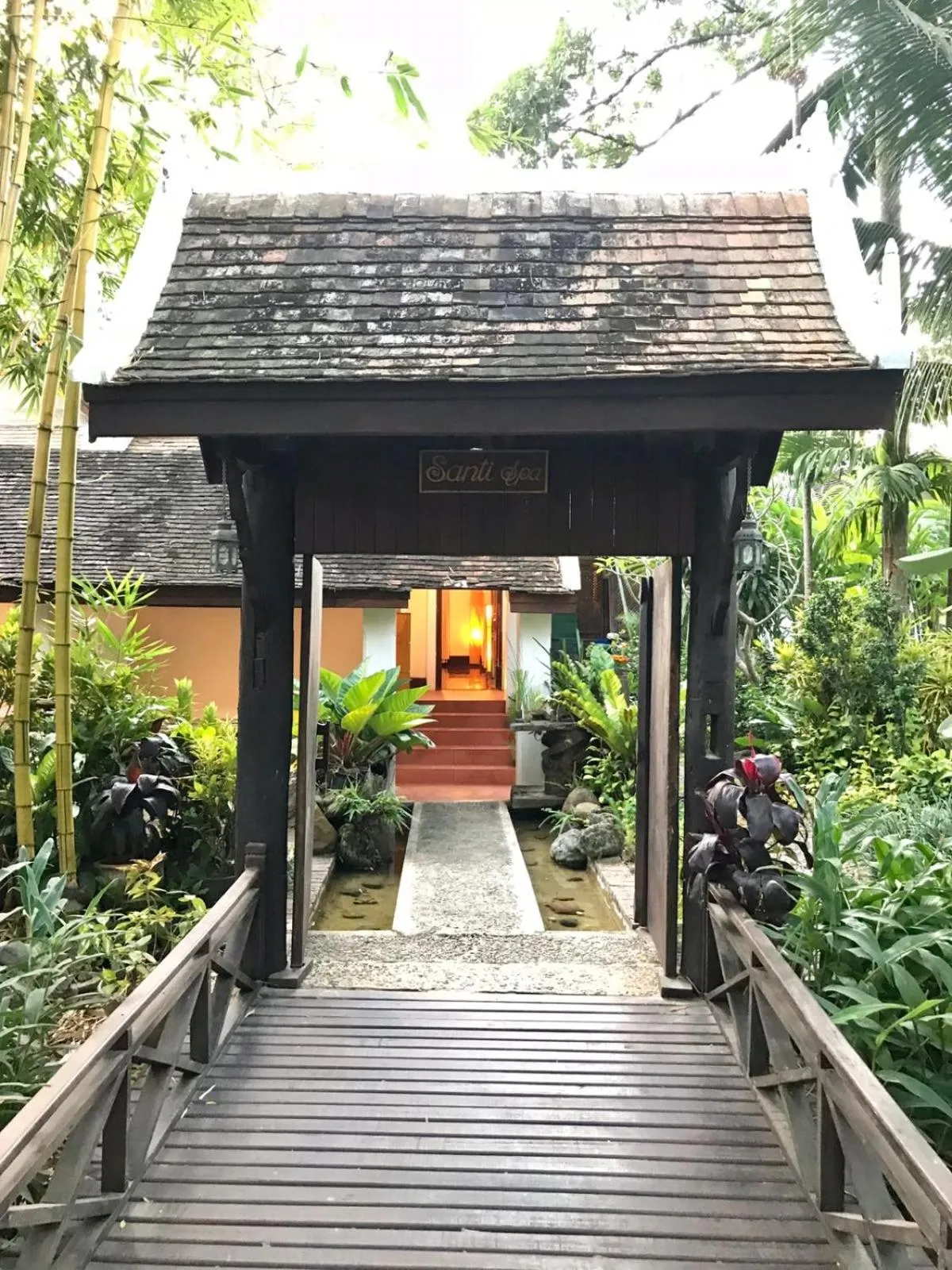 Garden in Santi Resort & Spa