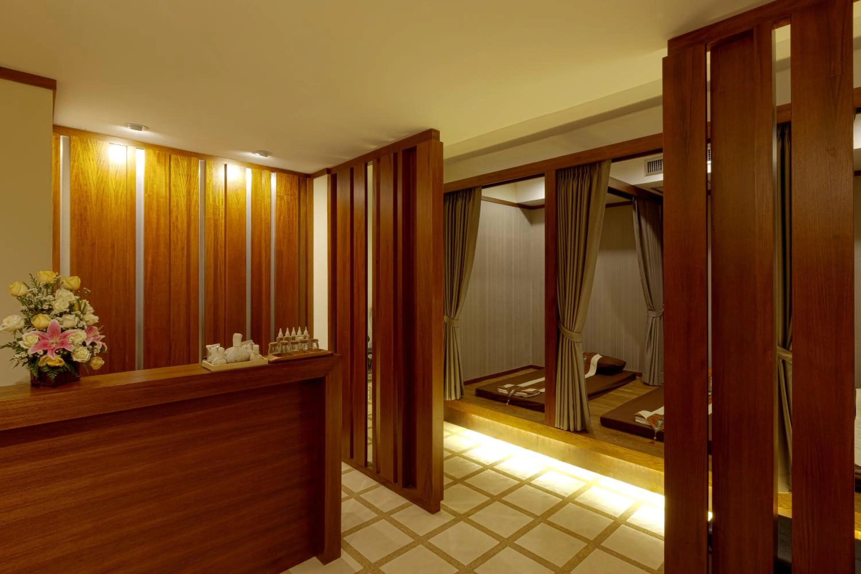 Spa and wellness centre/facilities in Asia Hotels Group (Poonpetch Chiangmai)
