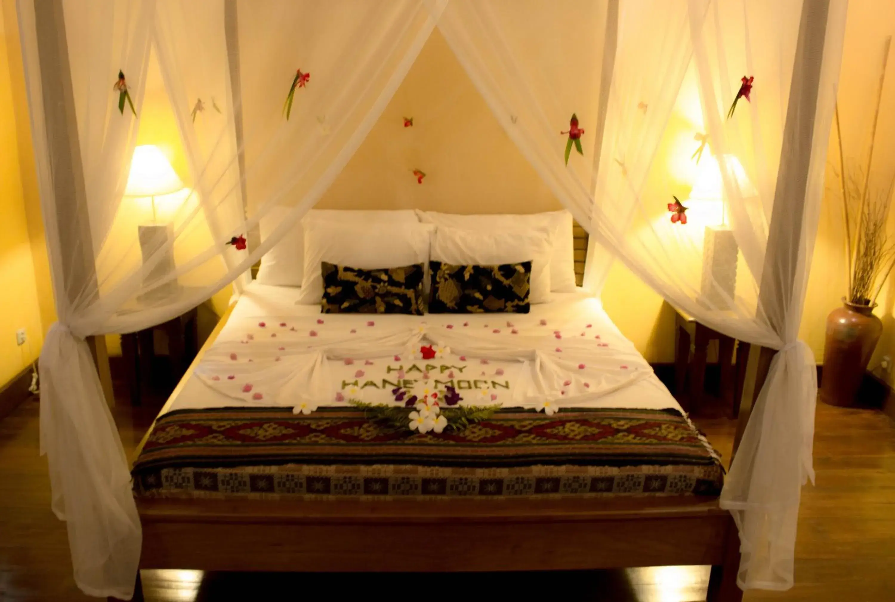 Decorative detail, Bed in Zen Resort Bali Decorative detail, Bed in Zen Resort Bali