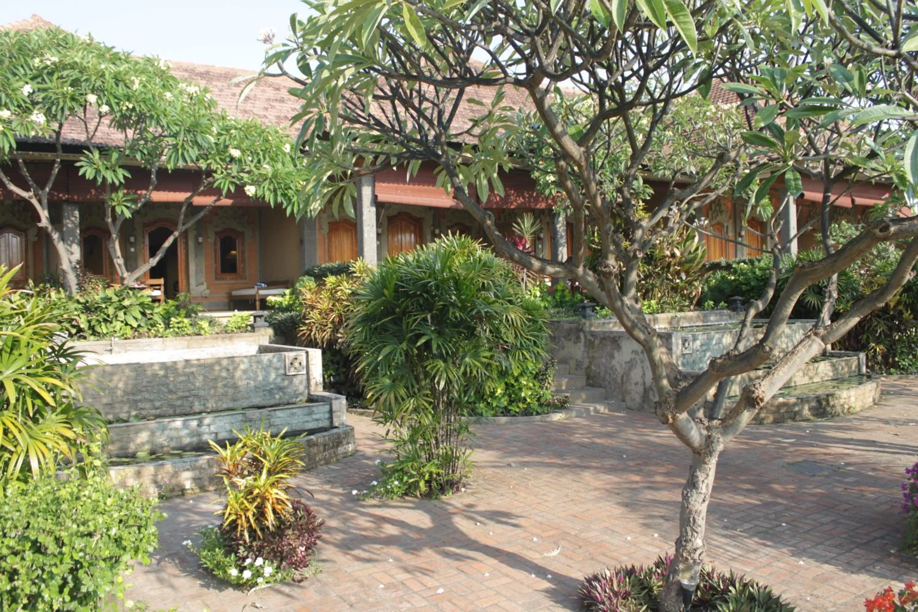 Garden view in Zen Resort Bali