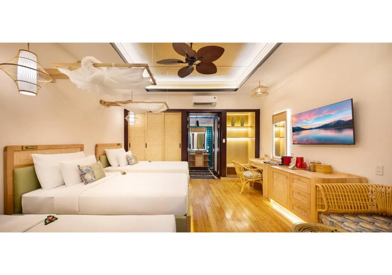 Bedroom, Bed in Bamboo Village Beach Resort & Spa