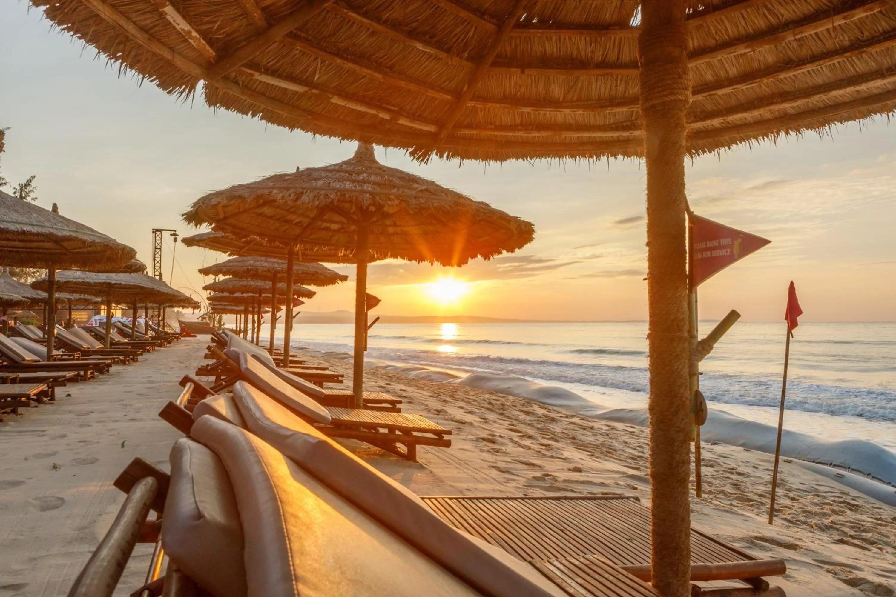 Sunrise in Bamboo Village Beach Resort & Spa