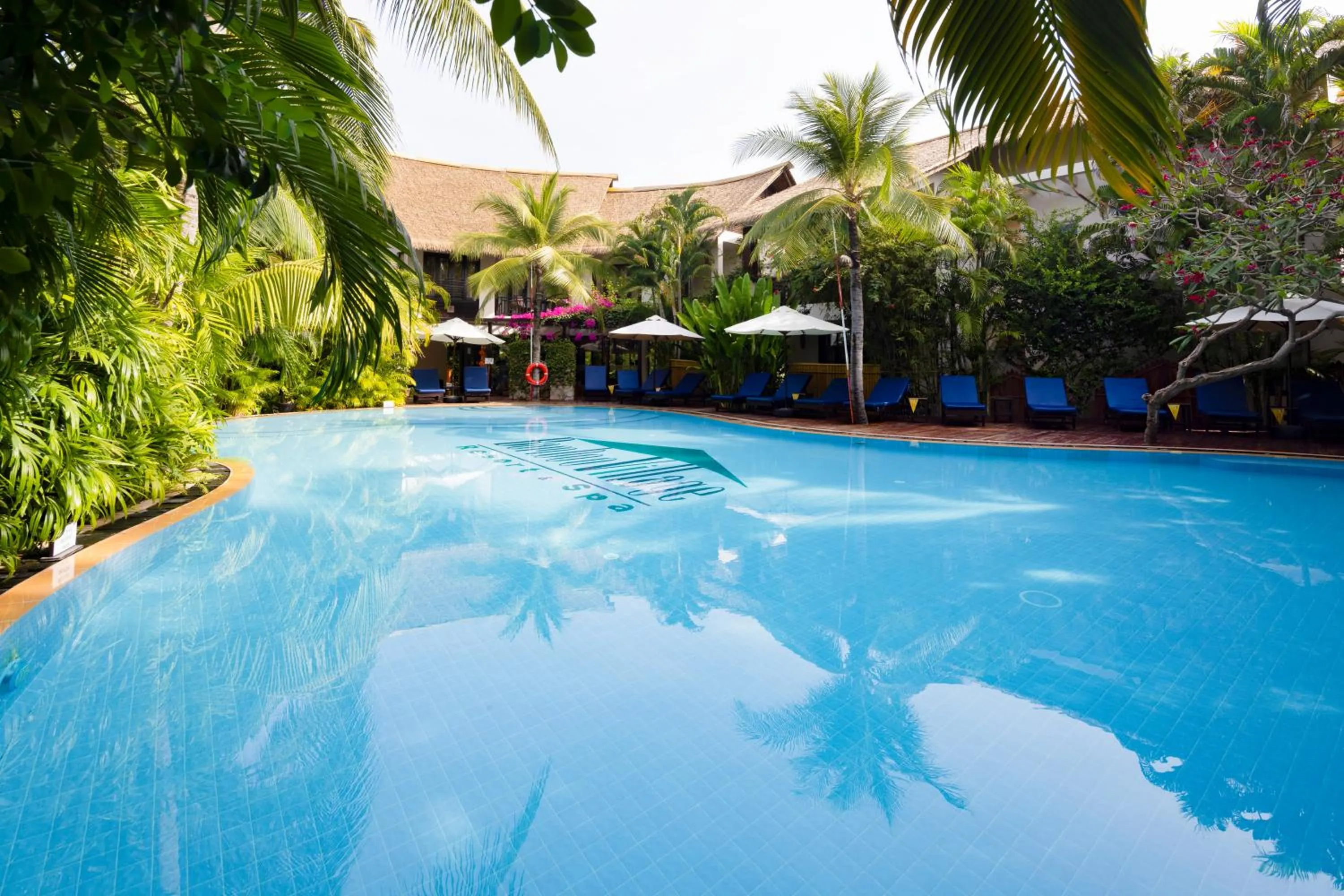 Swimming pool in Bamboo Village Beach Resort & Spa