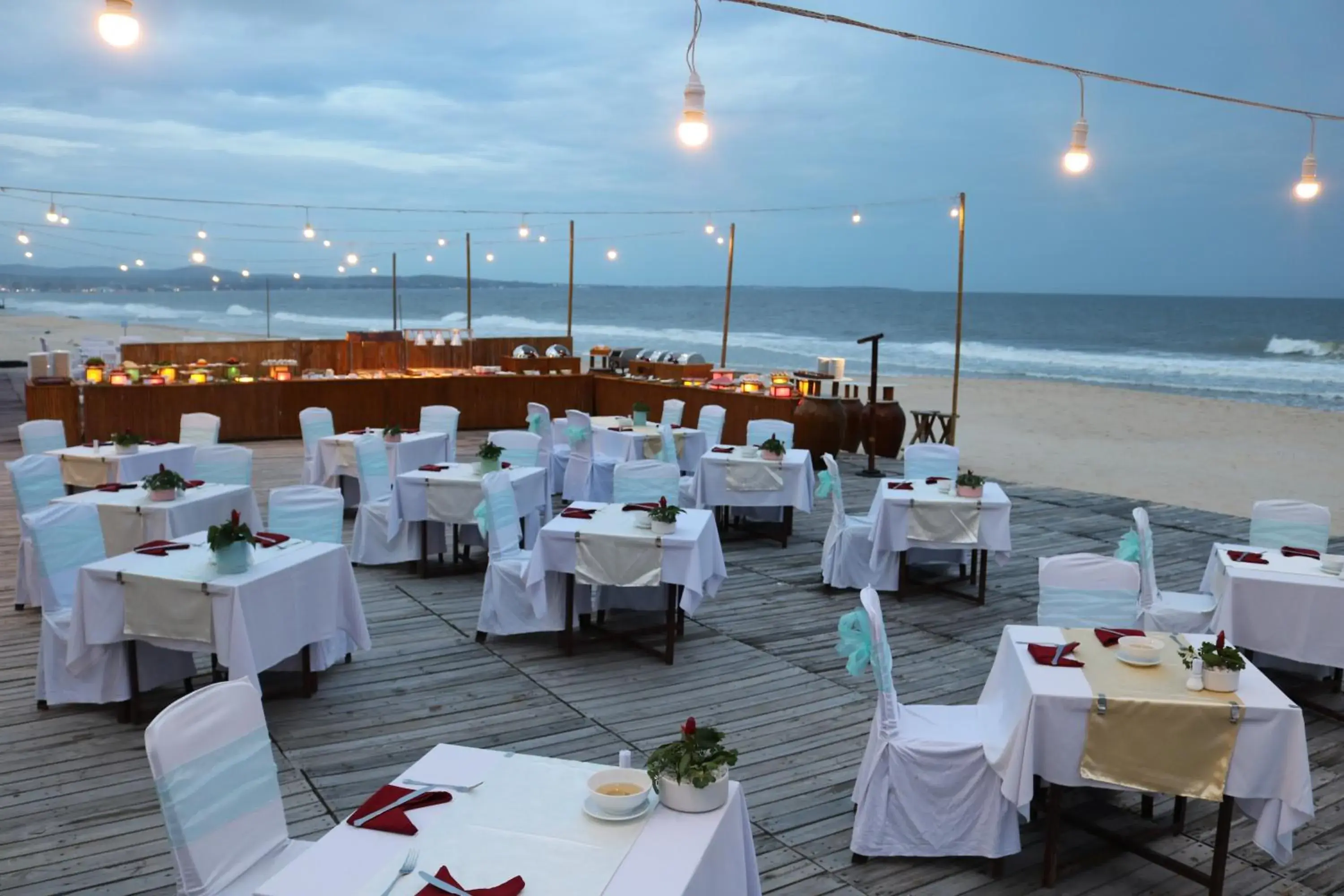 Restaurant/places to eat in Bamboo Village Beach Resort & Spa Restaurant/places to eat in Bamboo Village Beach Resort & Spa