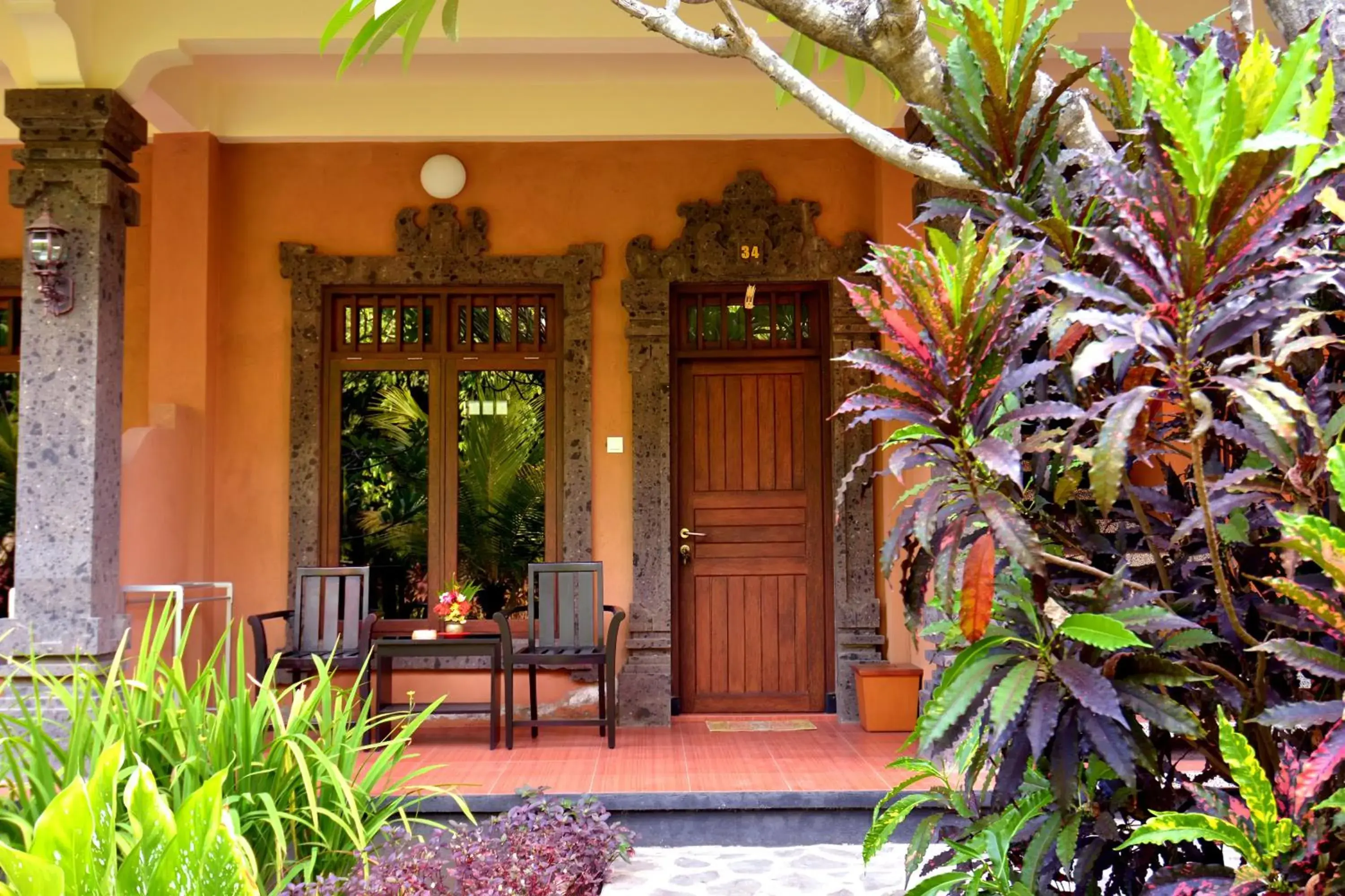 Photo of the whole room in Banyualit Spa 'n Resort Lovina Photo of the whole room in Banyualit Spa 'n Resort Lovina