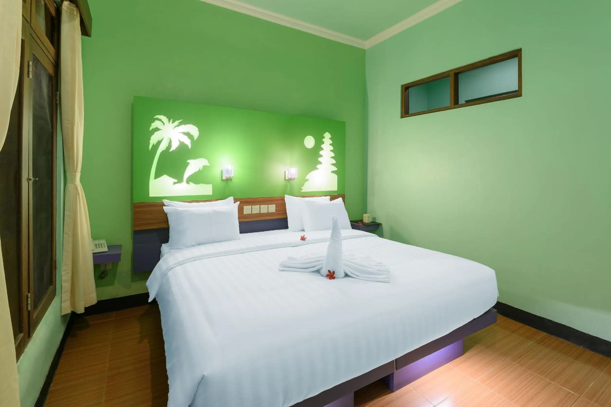 Bed in Banyualit Spa 'n Resort Lovina