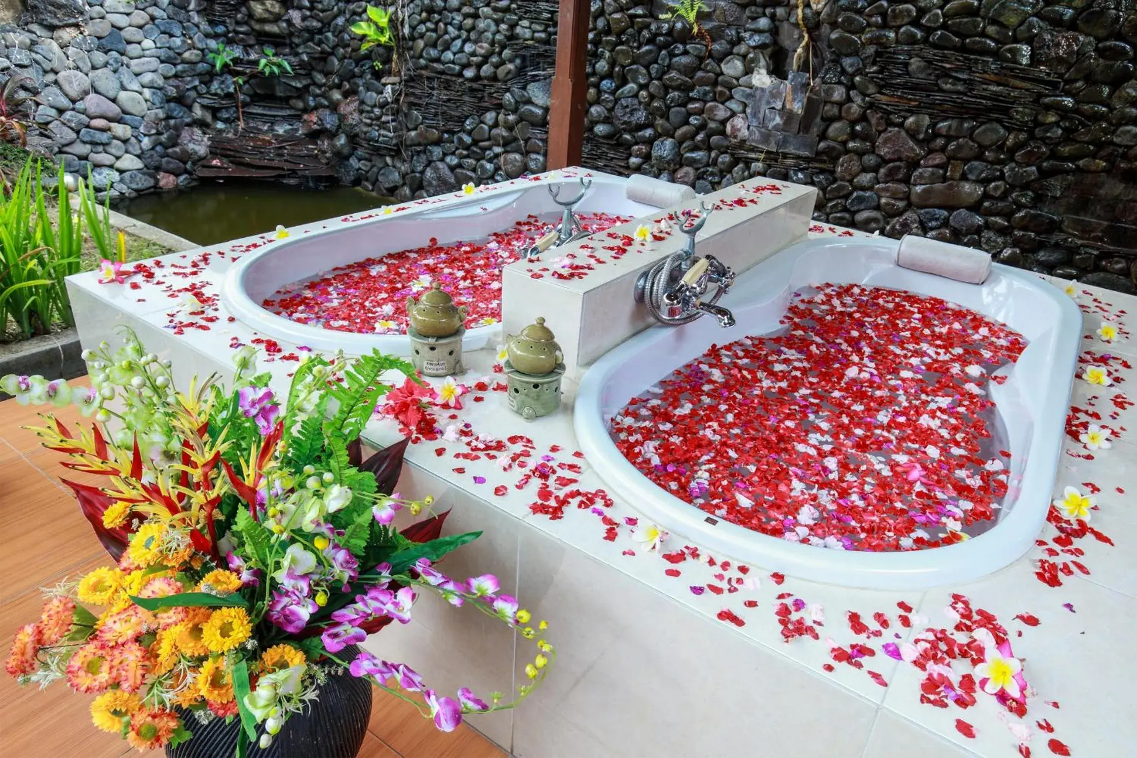 Spa and wellness centre/facilities in Banyualit Spa 'n Resort Lovina Spa and wellness centre/facilities in Banyualit Spa 'n Resort Lovina