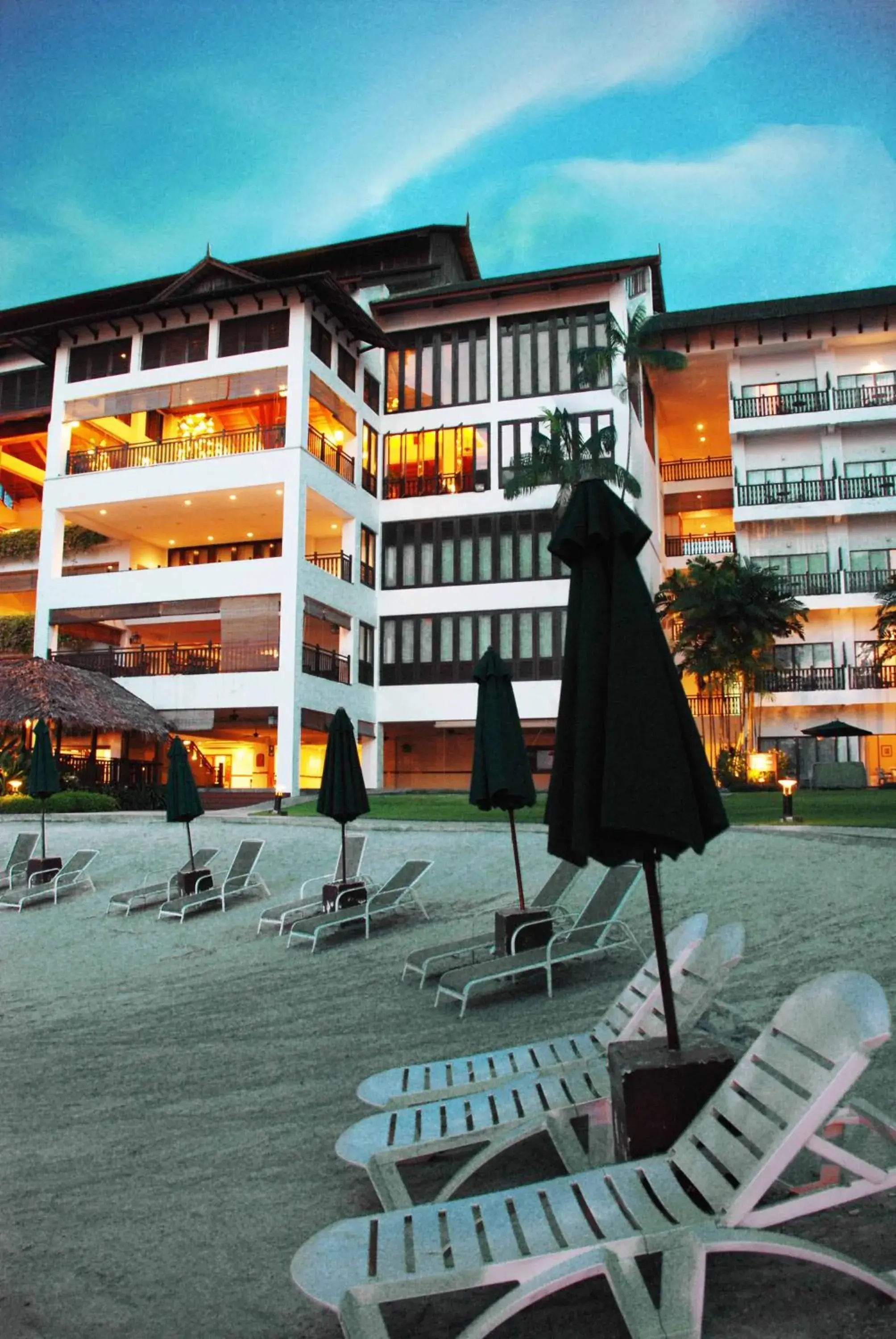 Property building in Mines Beach Resort Hotel Property building in Mines Beach Resort Hotel