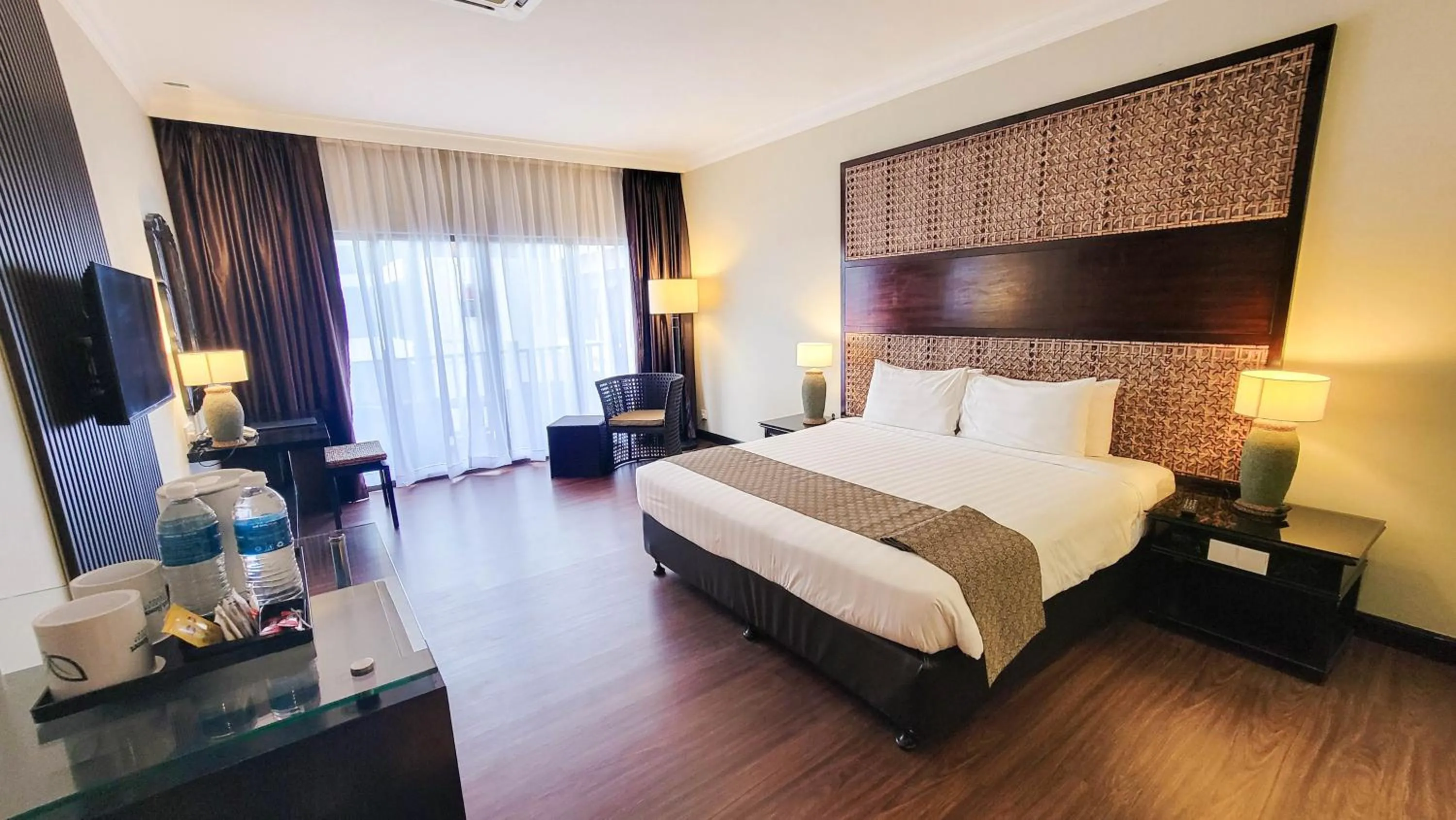 Property building, Bed in Mines Beach Resort Hotel