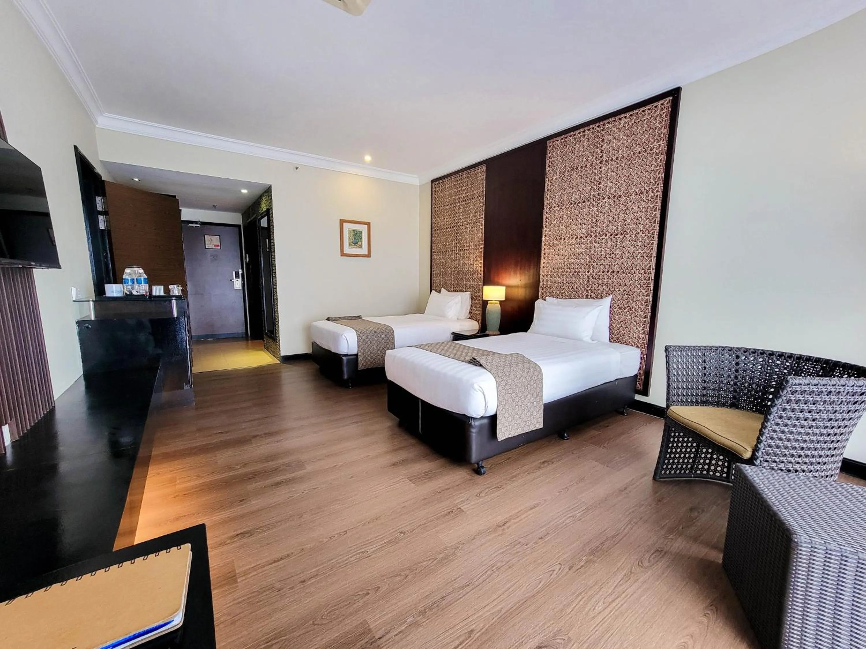 Property building, Bed in Mines Beach Resort Hotel