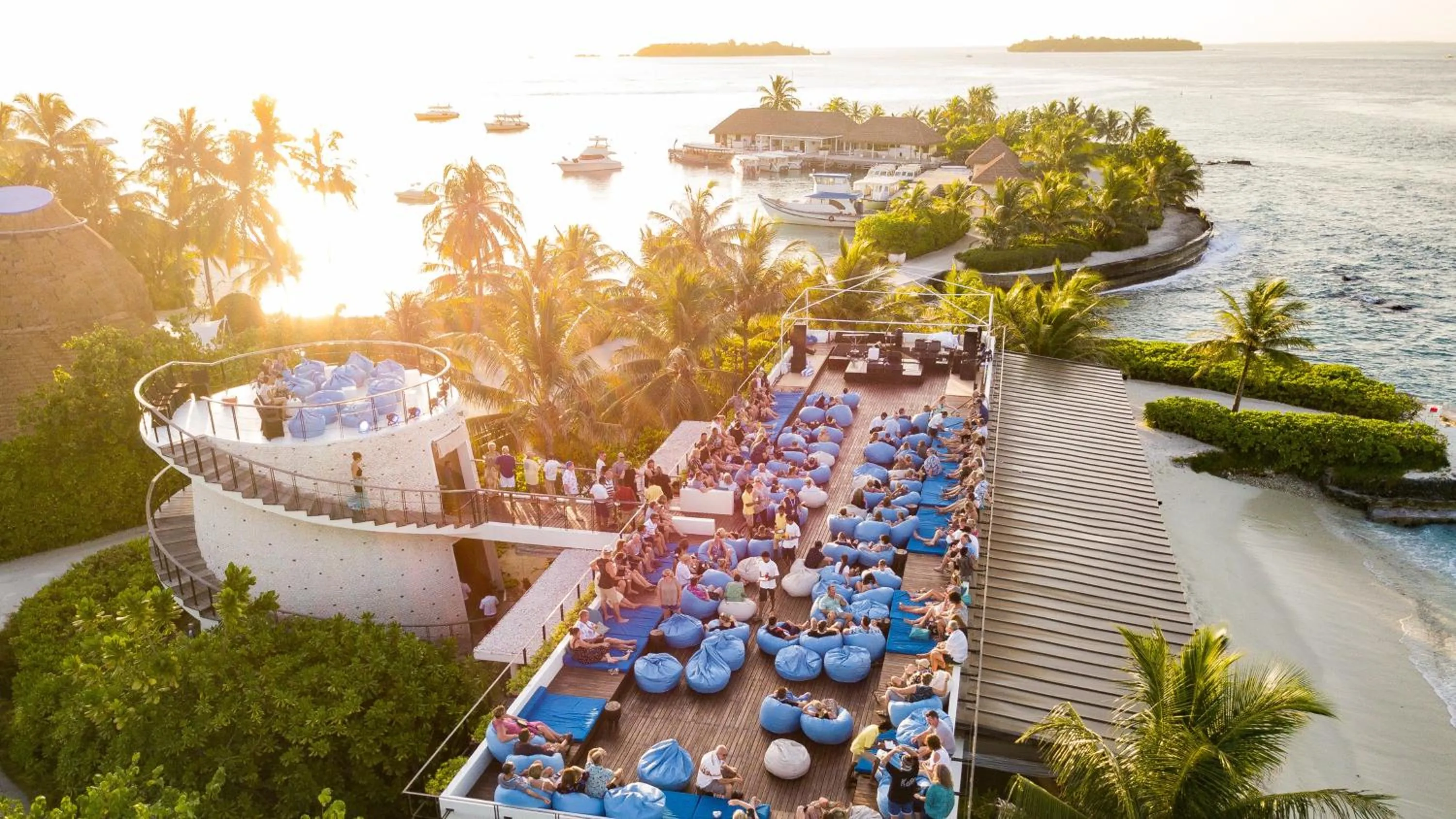 Meeting/conference room in Holiday Inn Resort Kandooma Maldives - Kids Stay & Eat Free and Free Roundtrip Speed Boat for a minimum 4 nights stay