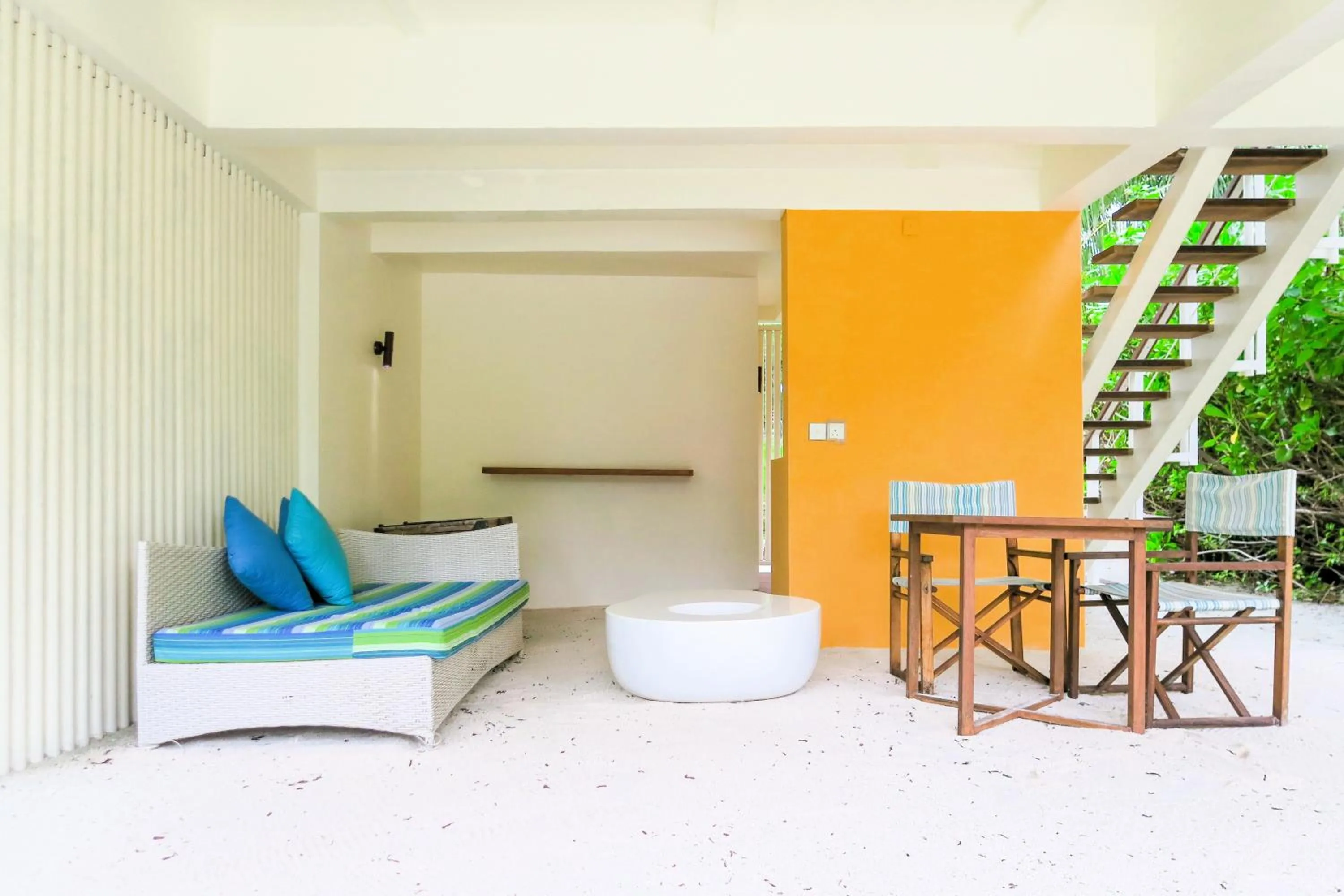 Dining area in Holiday Inn Resort Kandooma Maldives - Kids Stay & Eat Free and Free Roundtrip Speed Boat for a minimum 4 nights stay