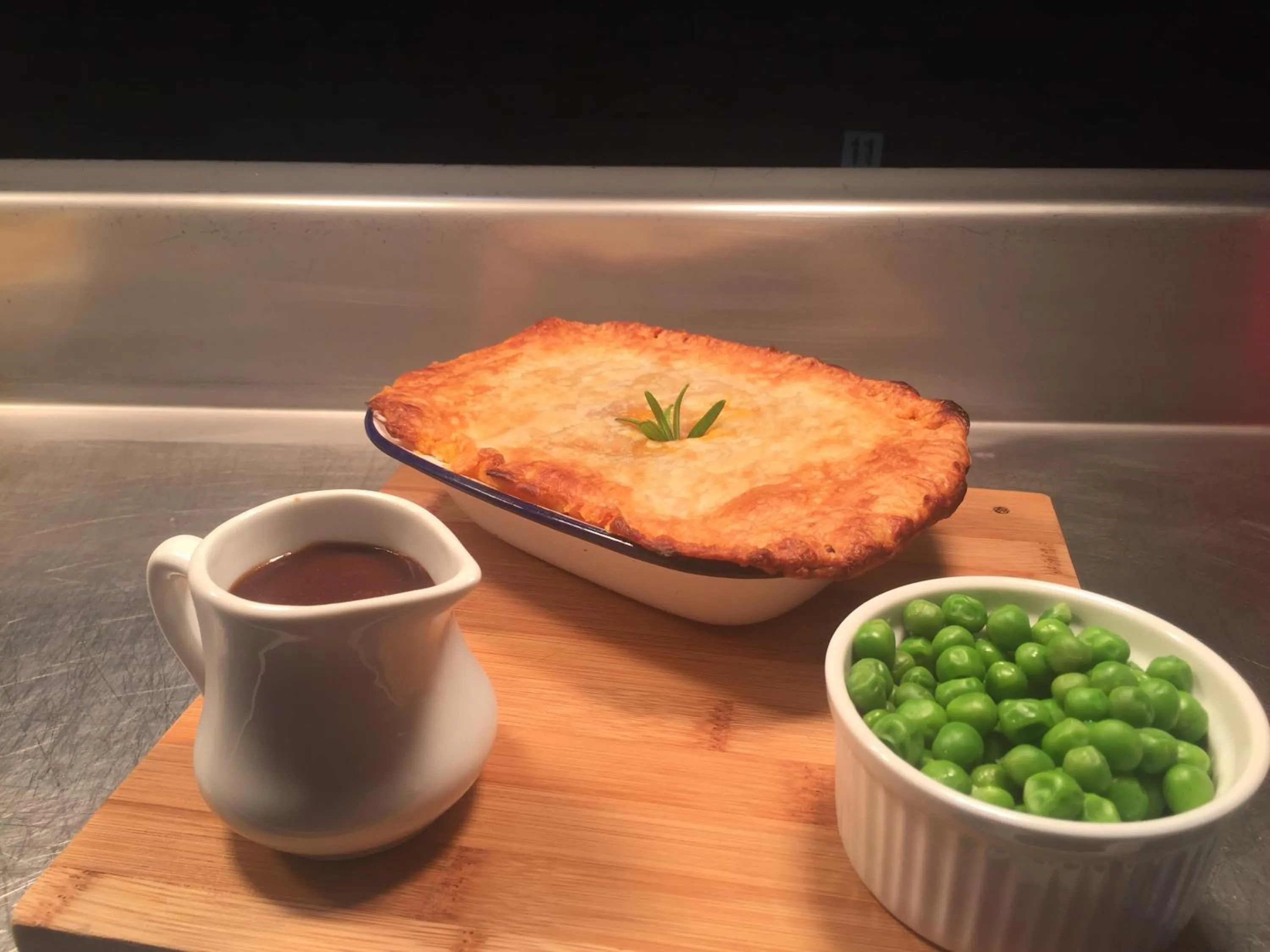 Food in Colony Inn Hotel