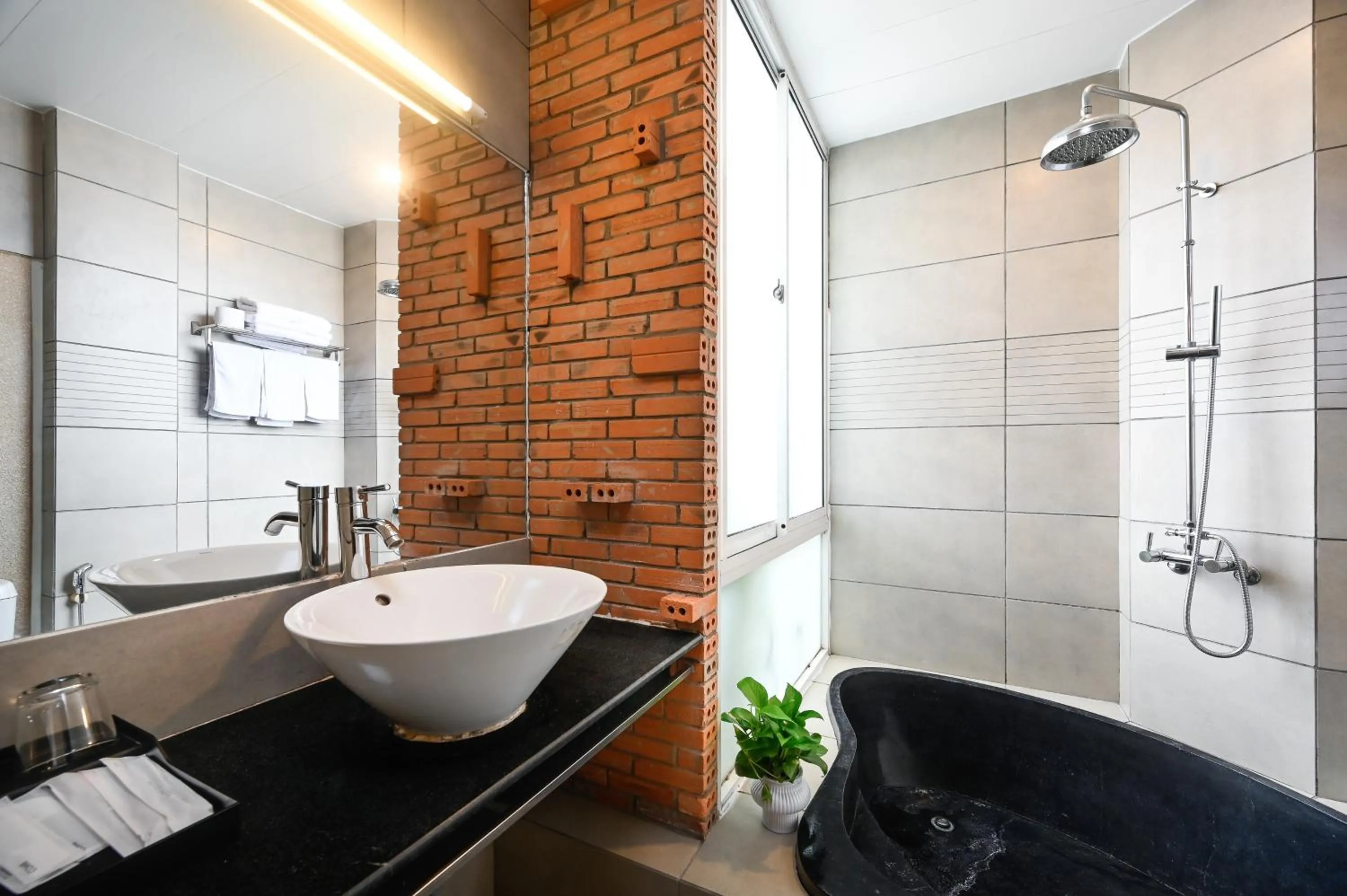 Bathroom in Halo Boutique Ben Thanh Hotel