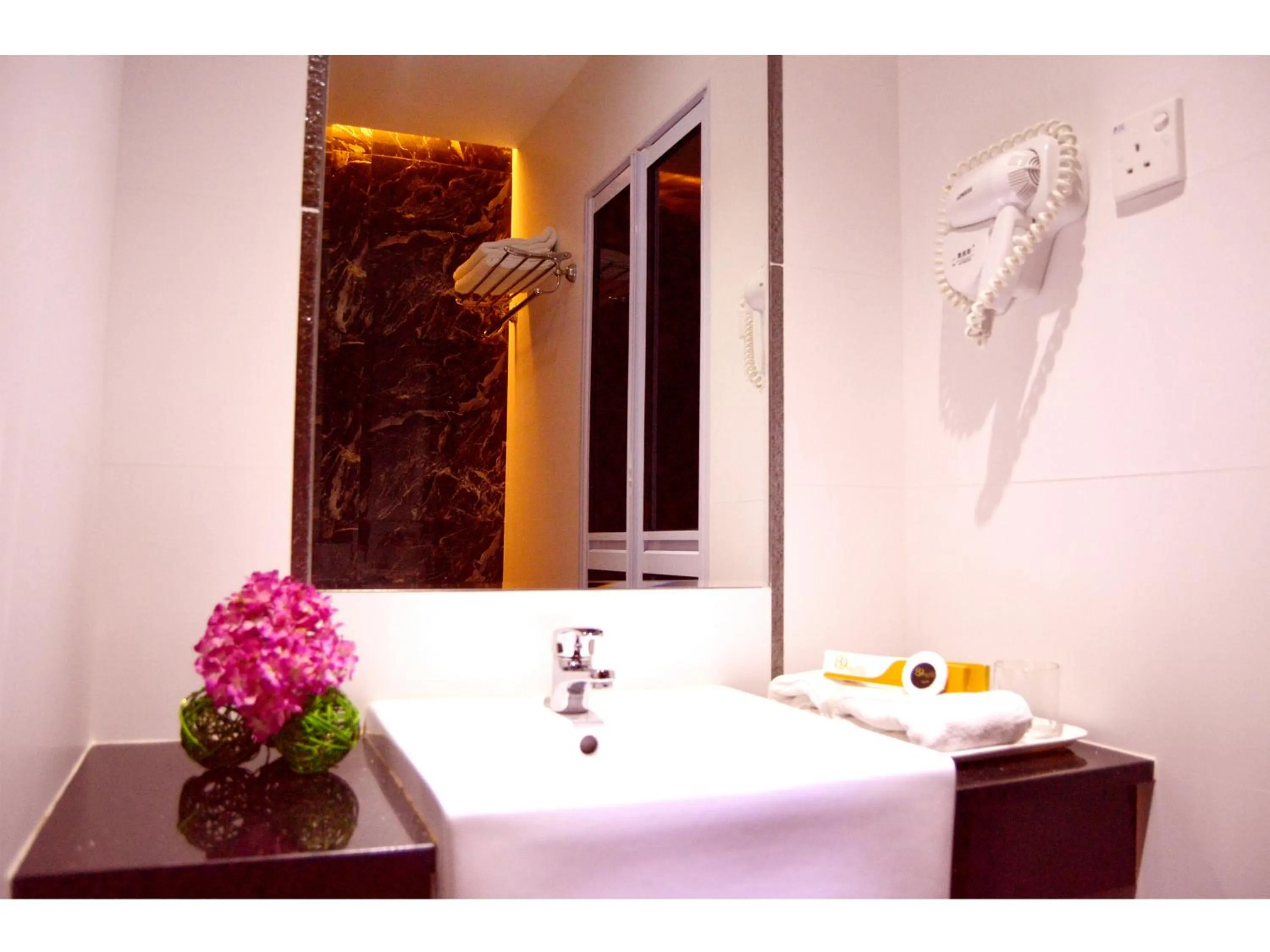 Bathroom in 89 Hotel