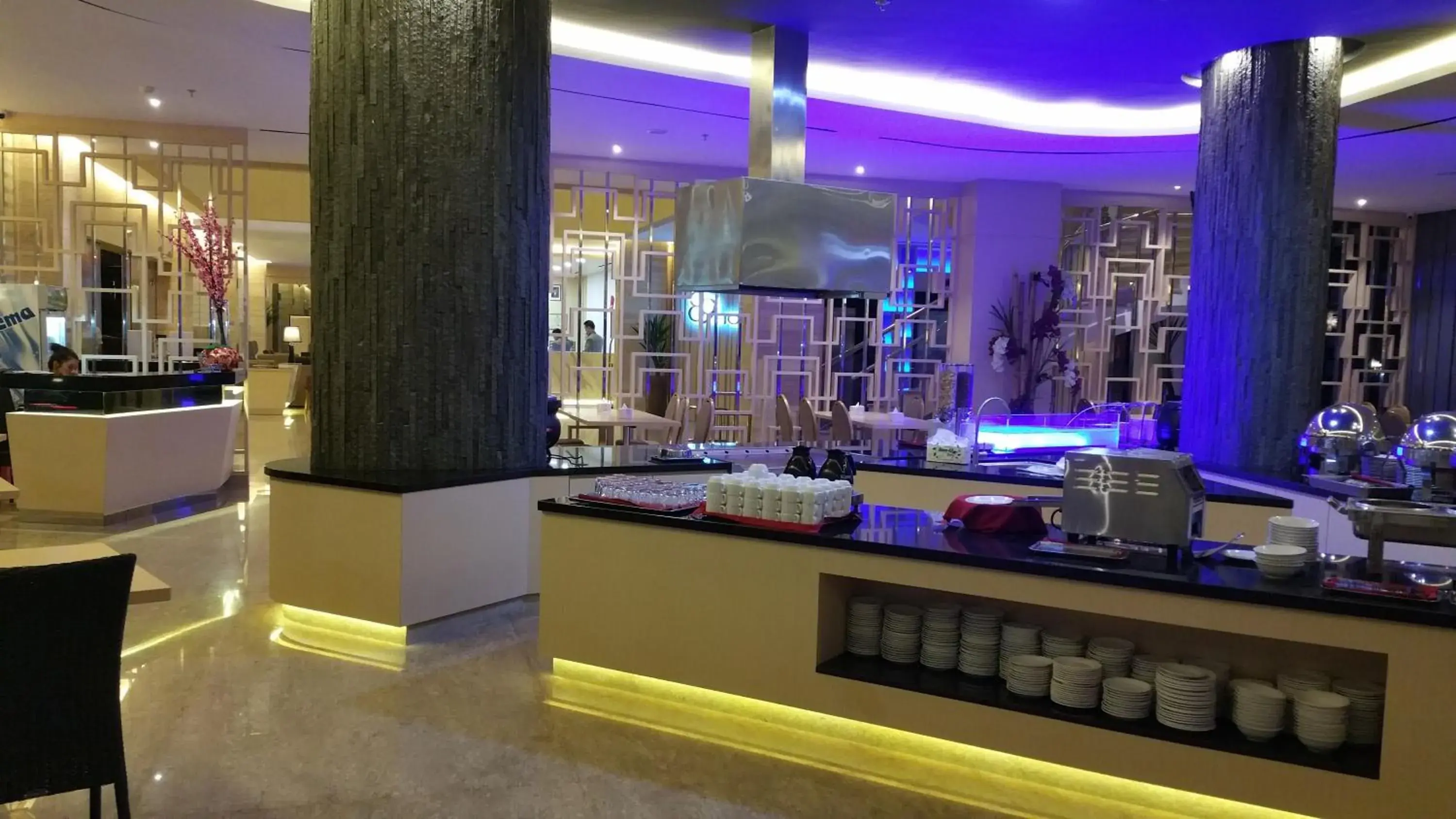 Restaurant/places to eat in 89 Hotel Restaurant/places to eat in 89 Hotel