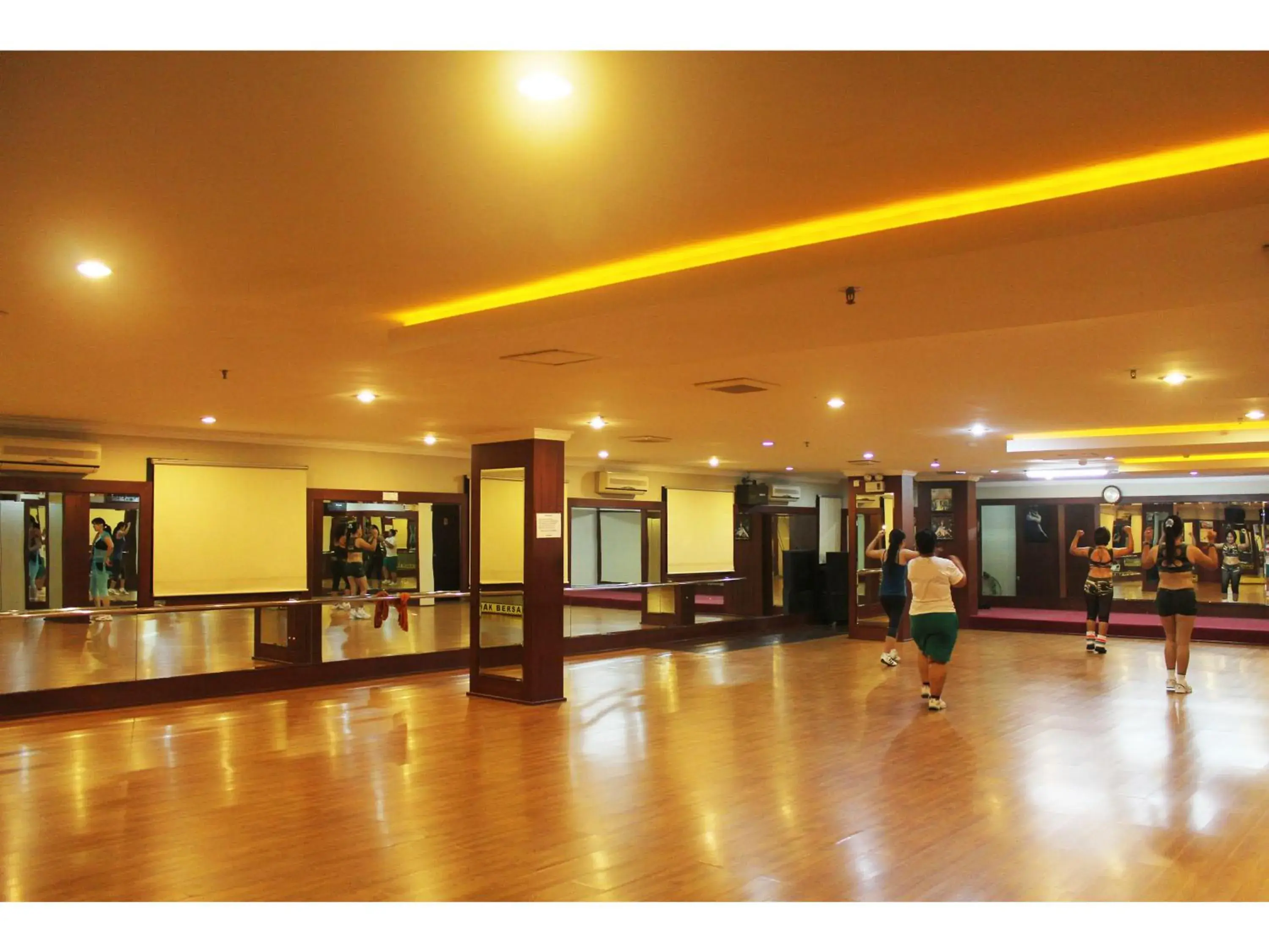 Fitness centre/facilities in 89 Hotel Fitness centre/facilities in 89 Hotel