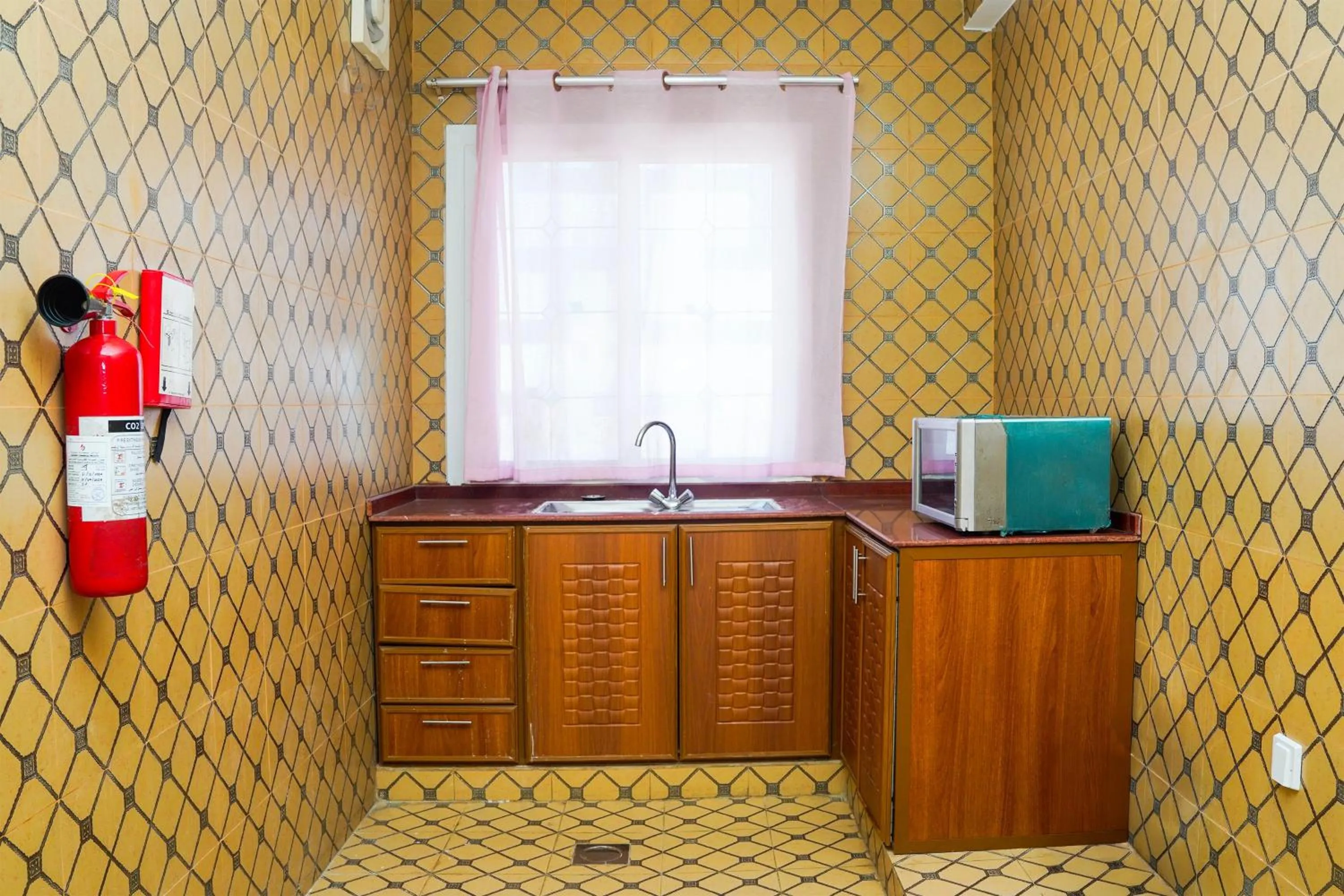 Bedroom in Albayrahaa Hotel