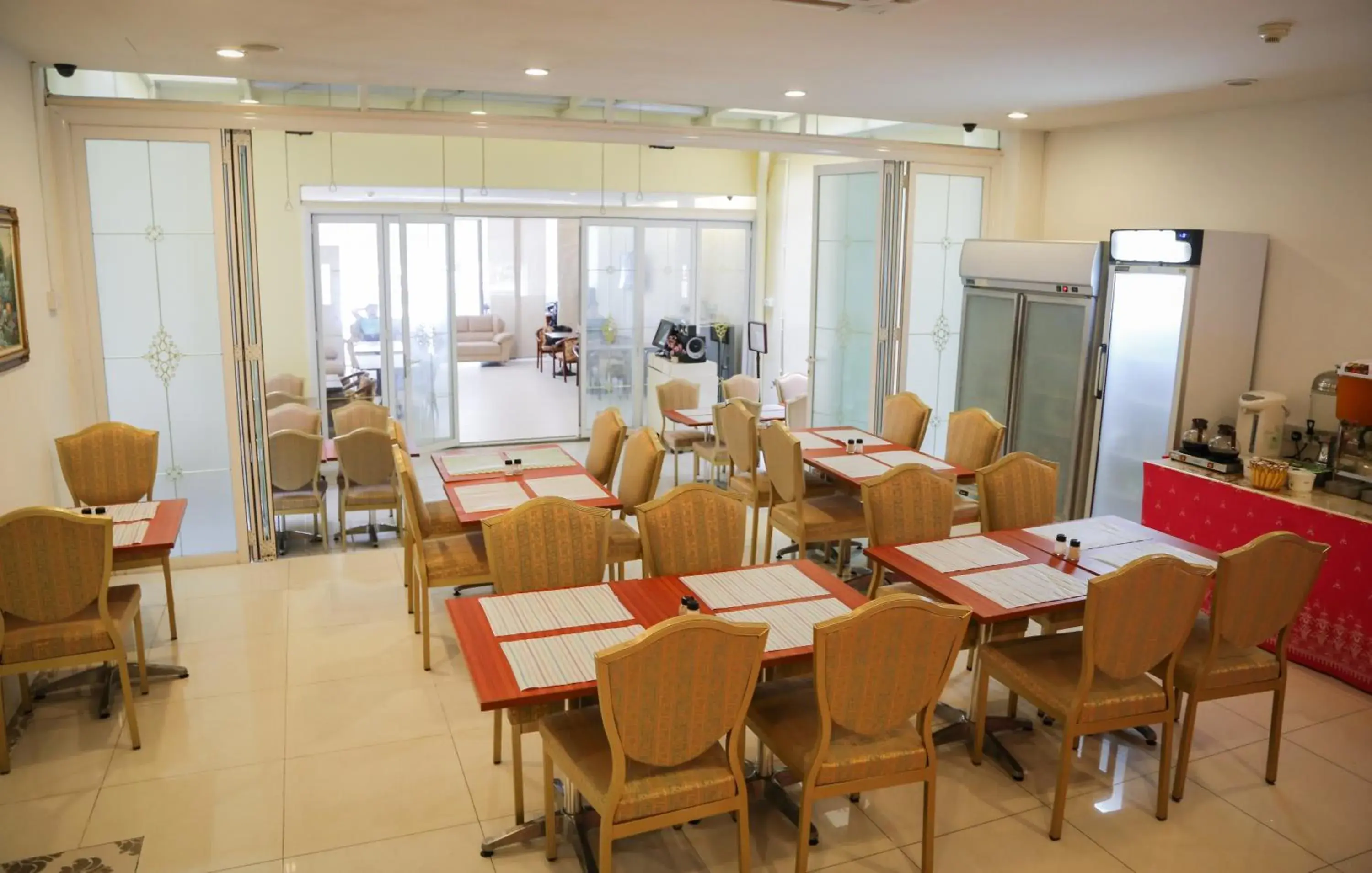 Restaurant/places to eat in Jayleen 1918 Restaurant/places to eat in Jayleen 1918