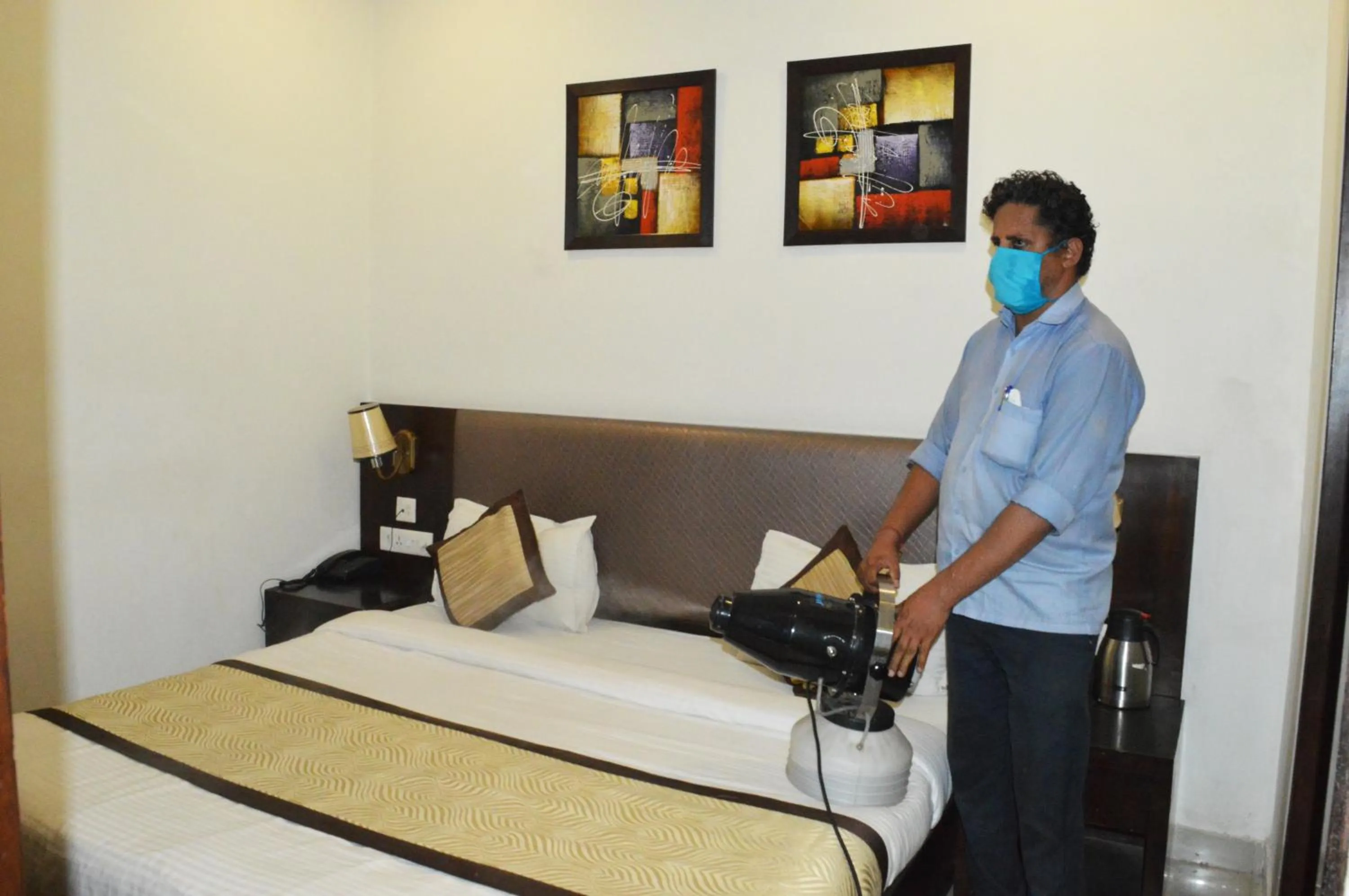 Bed in Madhav Muskan Residency