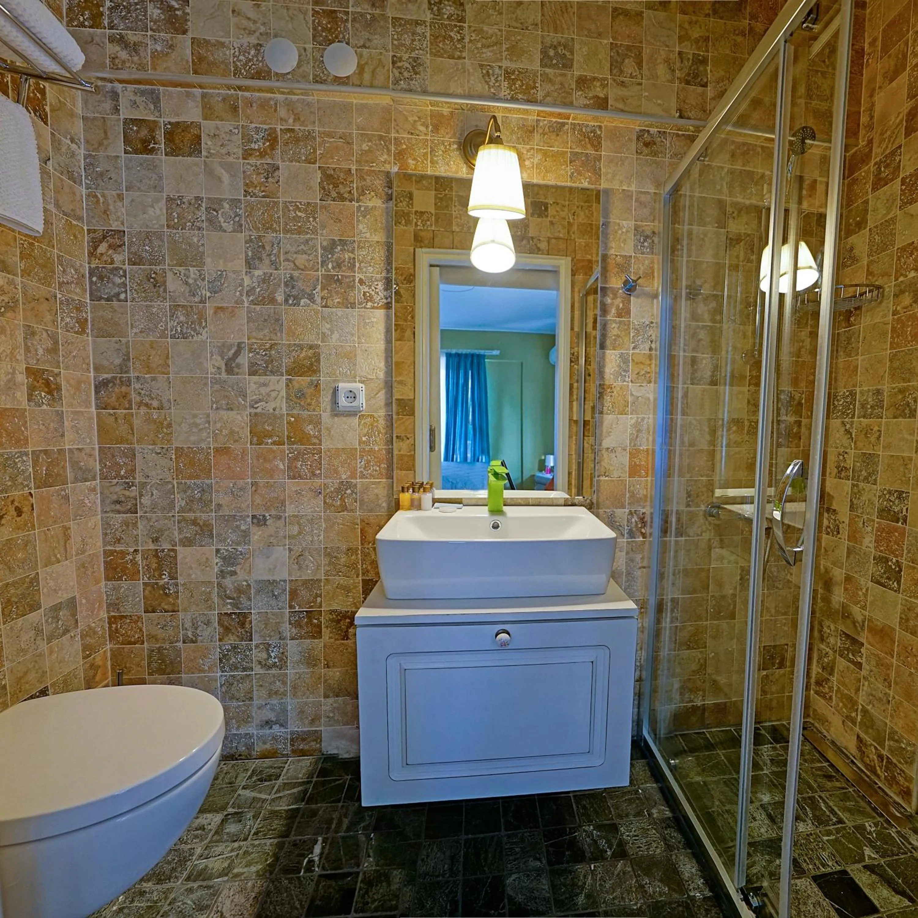 Shower in Alaçatı Private