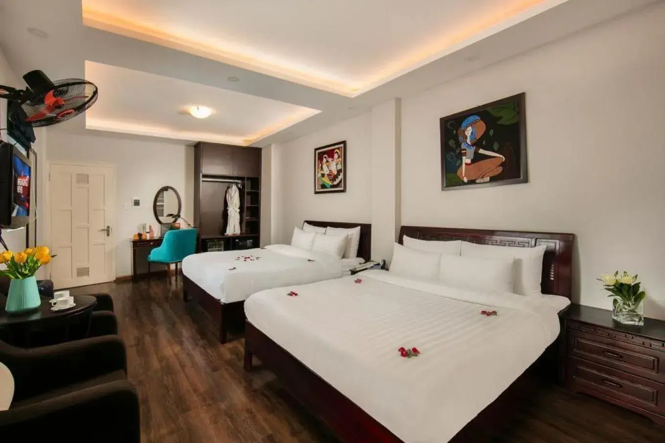 Bed in Labevie Hotel Bed in Labevie Hotel