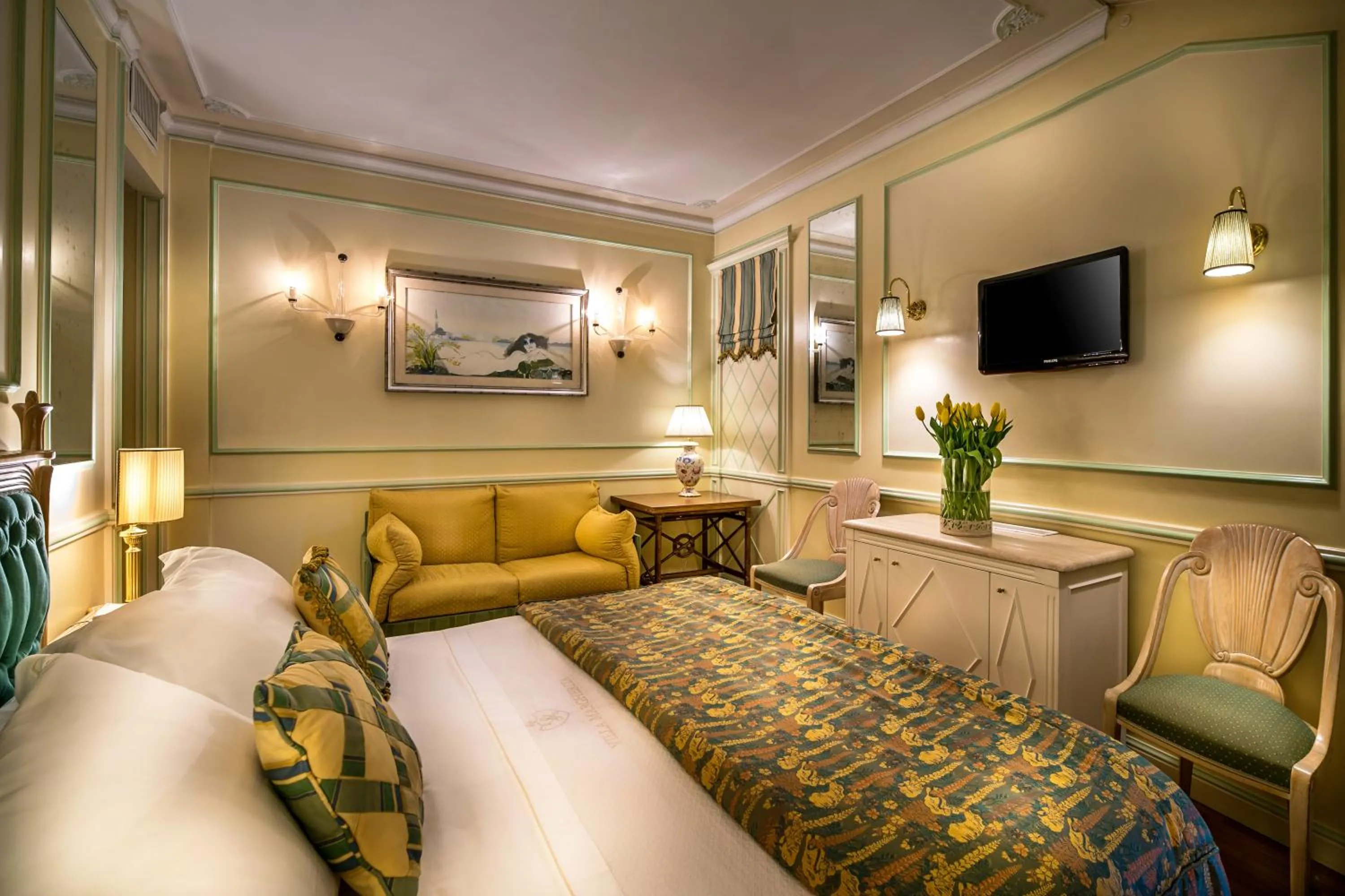 Bed in Villa Margherita