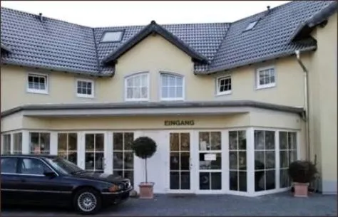 Facade/entrance in Hotel Auerhahn