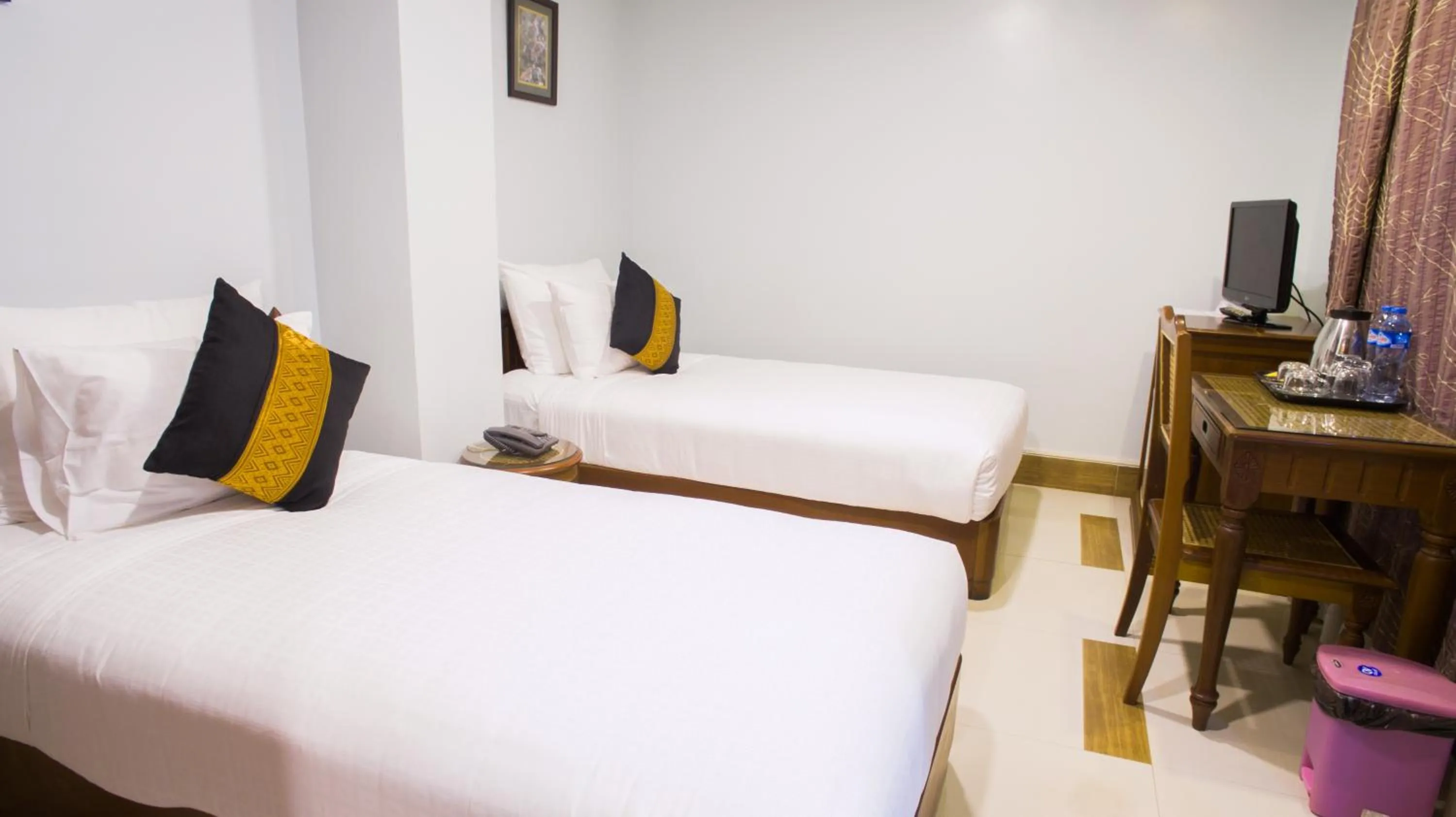 Bedroom, Bed in Family Boutique Hotel