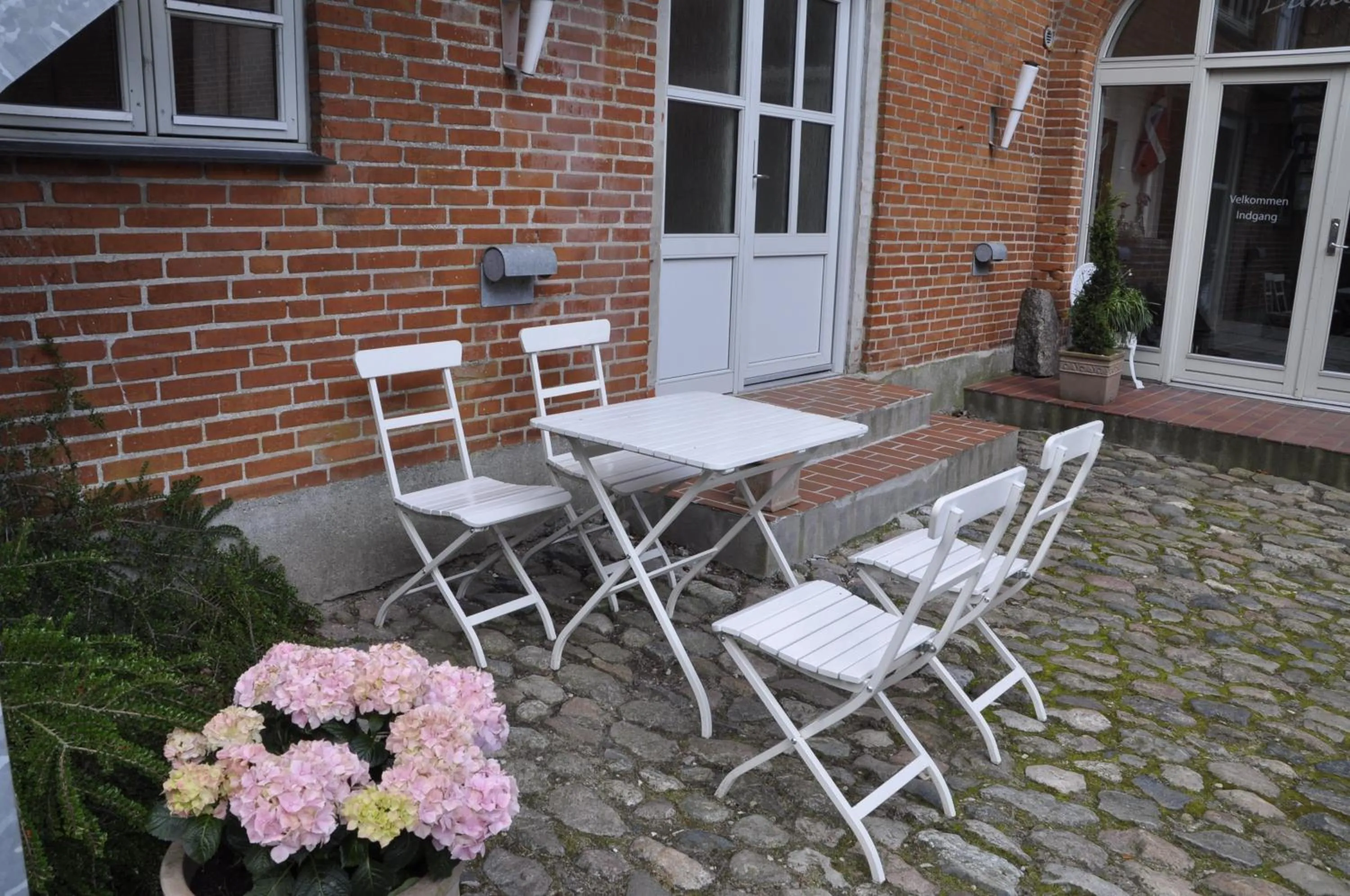 Patio in Lundsgaard Bed & Breakfast