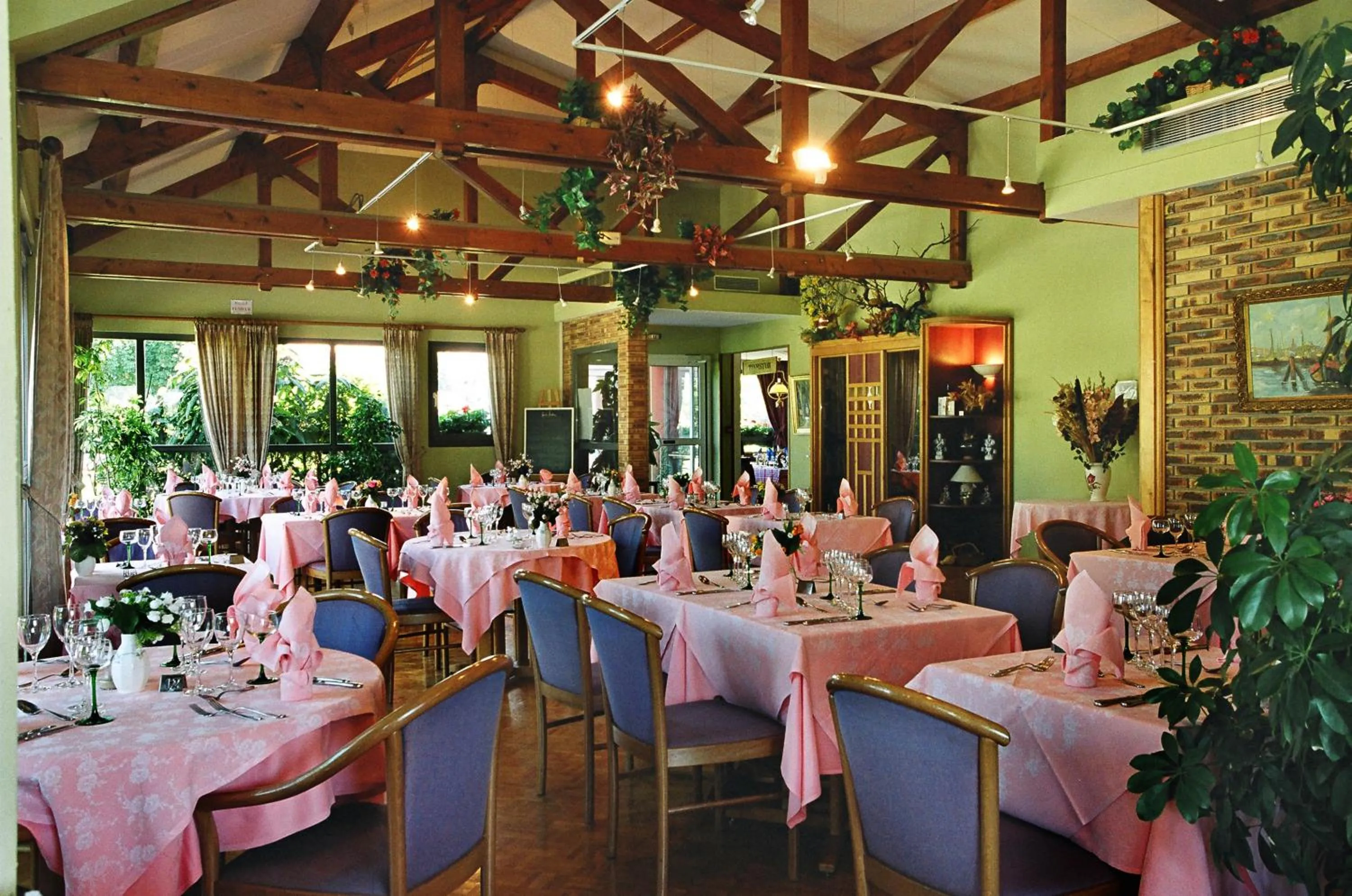 Restaurant/places to eat in Hotel Restaurant La Tour Romaine - Haguenau - Strasbourg Nord