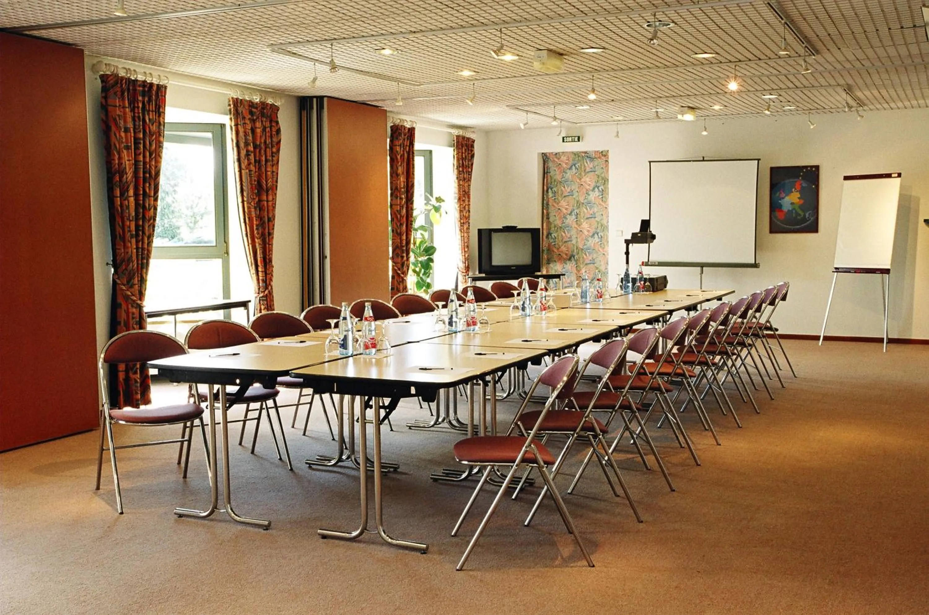 Business facilities in Hotel Restaurant La Tour Romaine - Haguenau - Strasbourg Nord