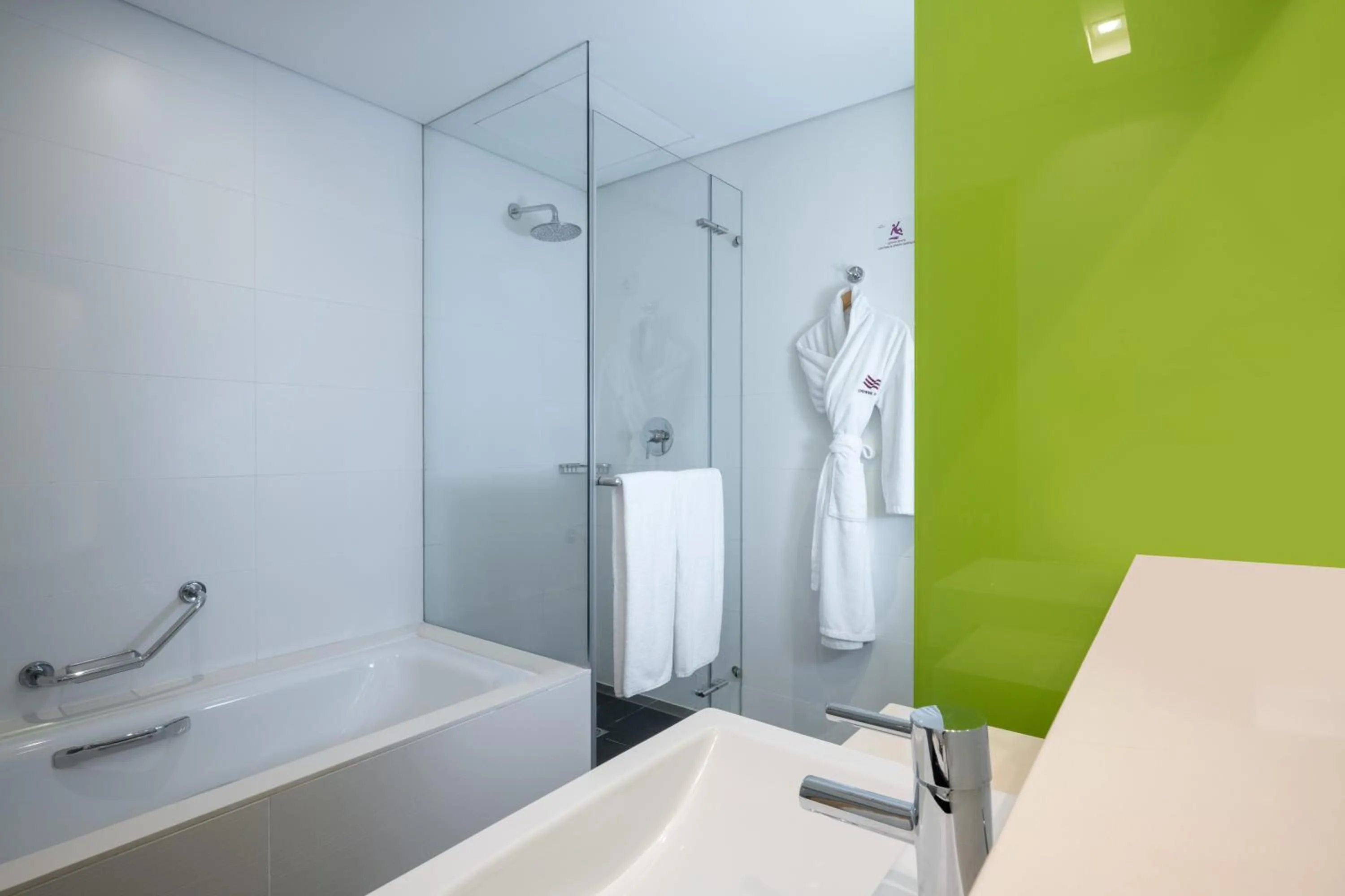 Shower in Crowne Plaza Tel Aviv City Center by IHG