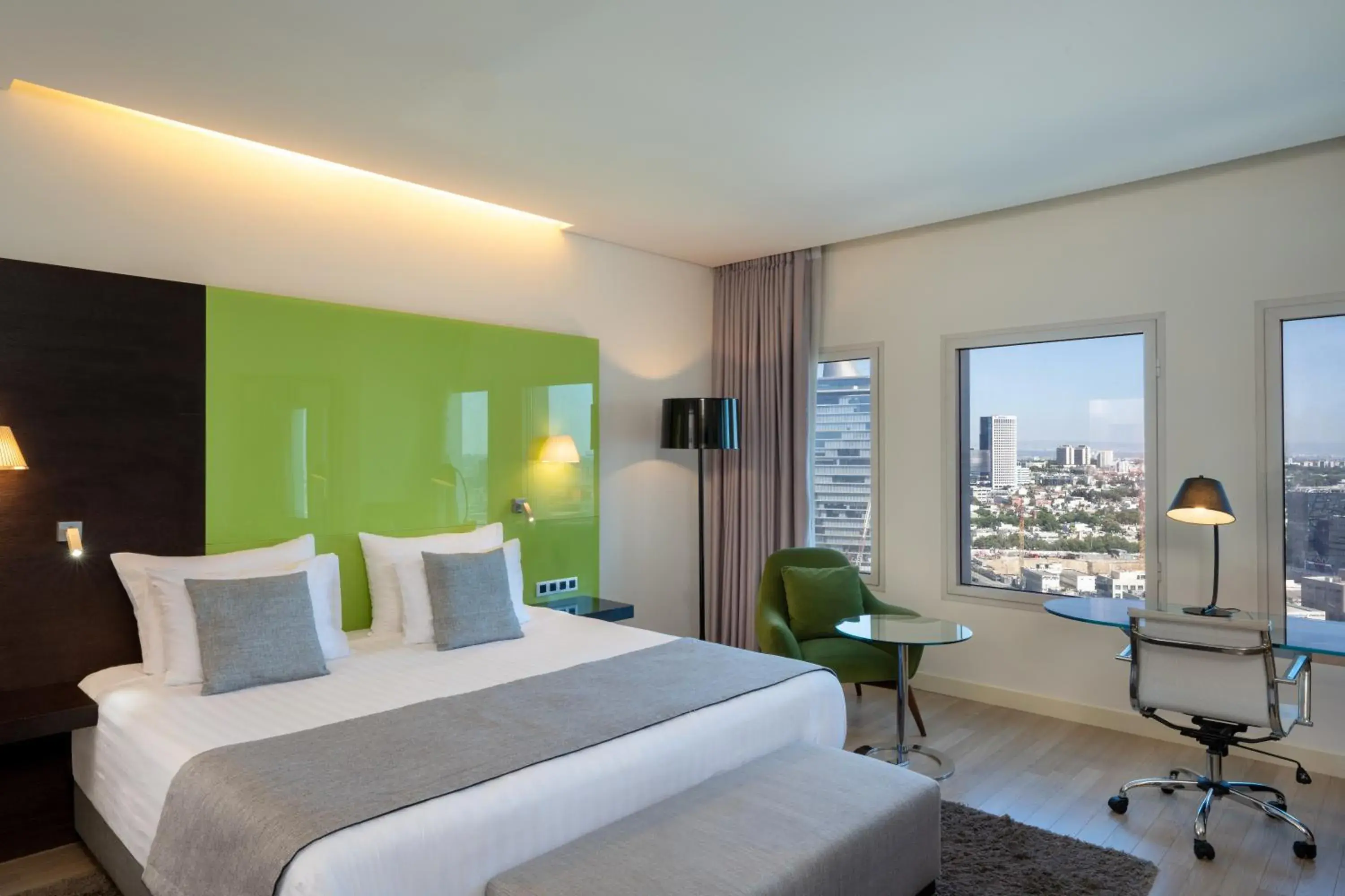 Bed in Crowne Plaza Tel Aviv City Center by IHG Bed in Crowne Plaza Tel Aviv City Center by IHG