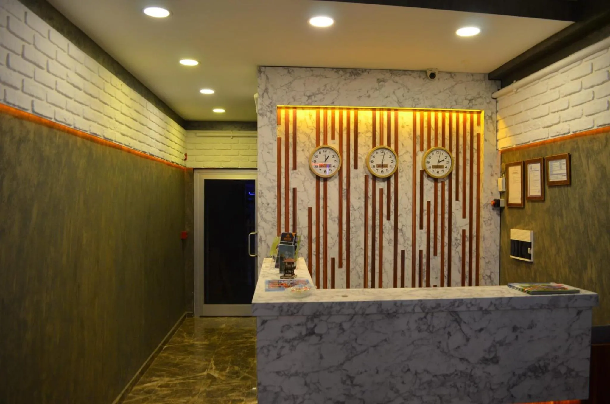 Lobby or reception in TRABZON Asel Suite Otel