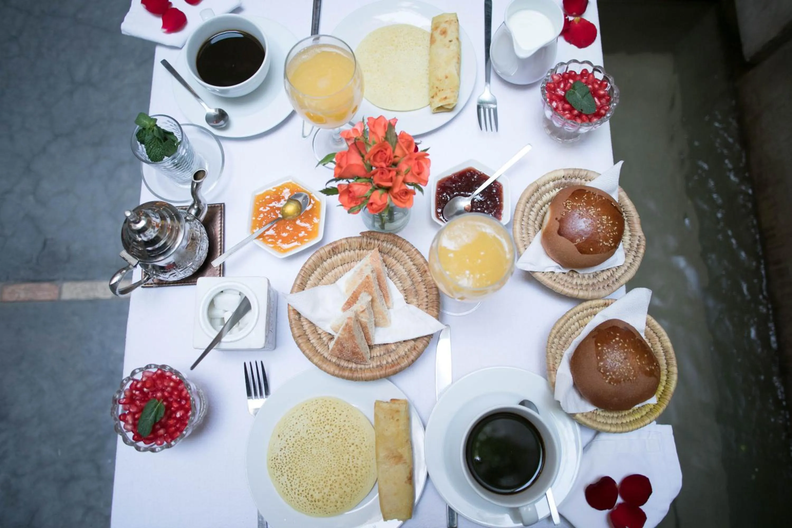 Continental breakfast in Riad Dar More