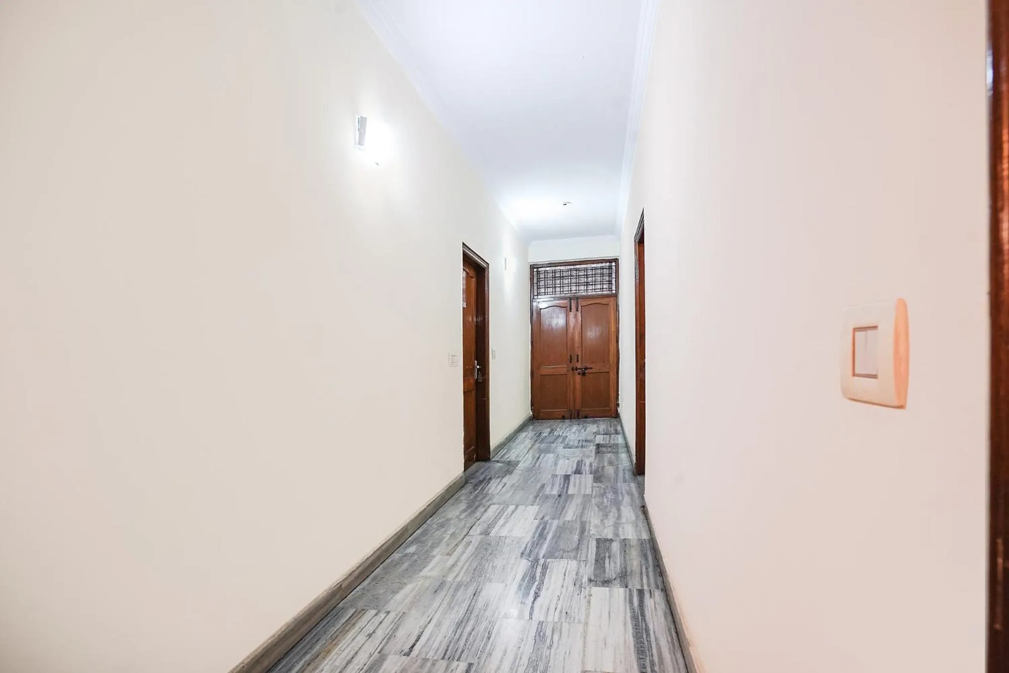 Lobby or reception in FabHotel Ivy Inn Sector 35