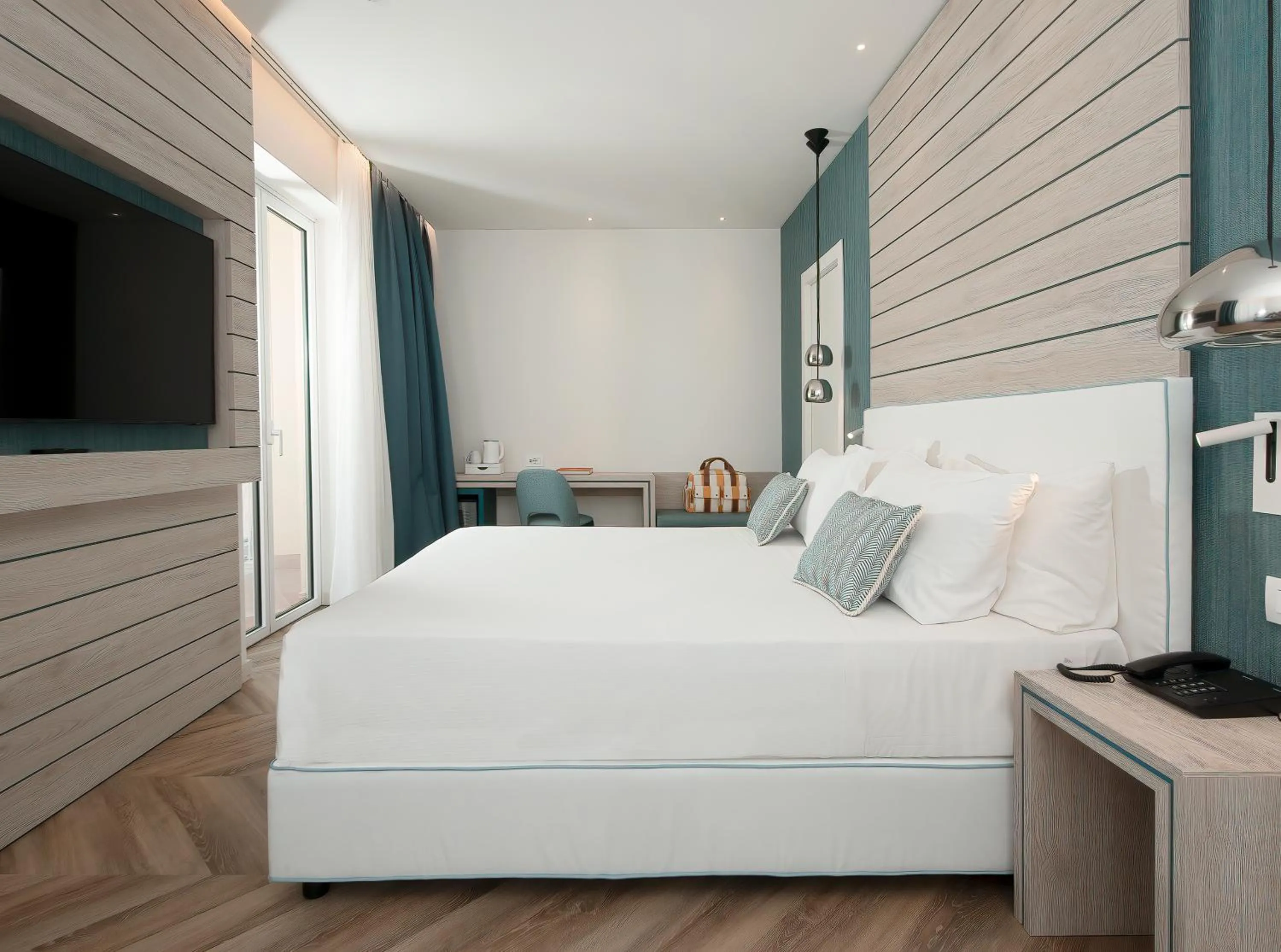 Bedroom, Bed in Hotel Tirrenia